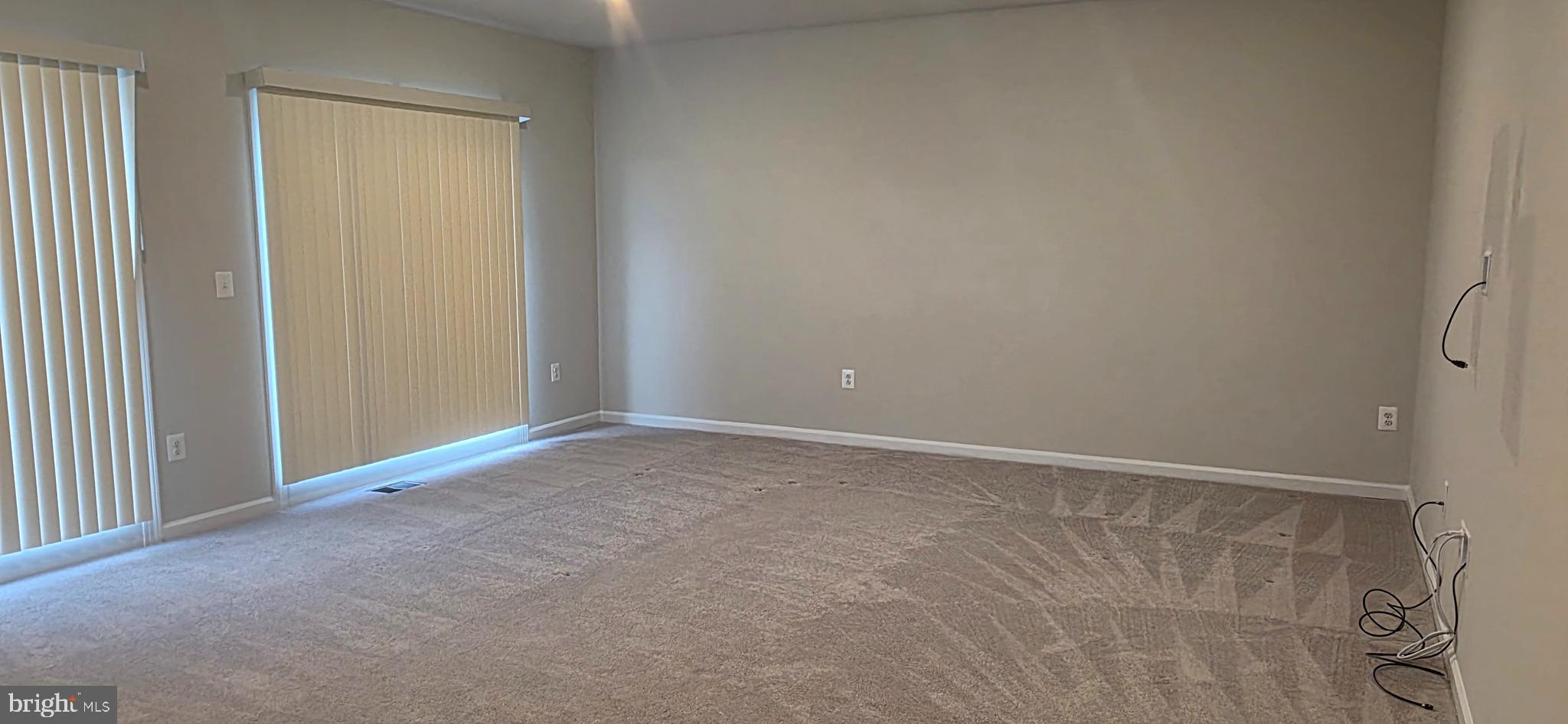 METRO WALK AT MOOREFIELD STATION - Residential Lease