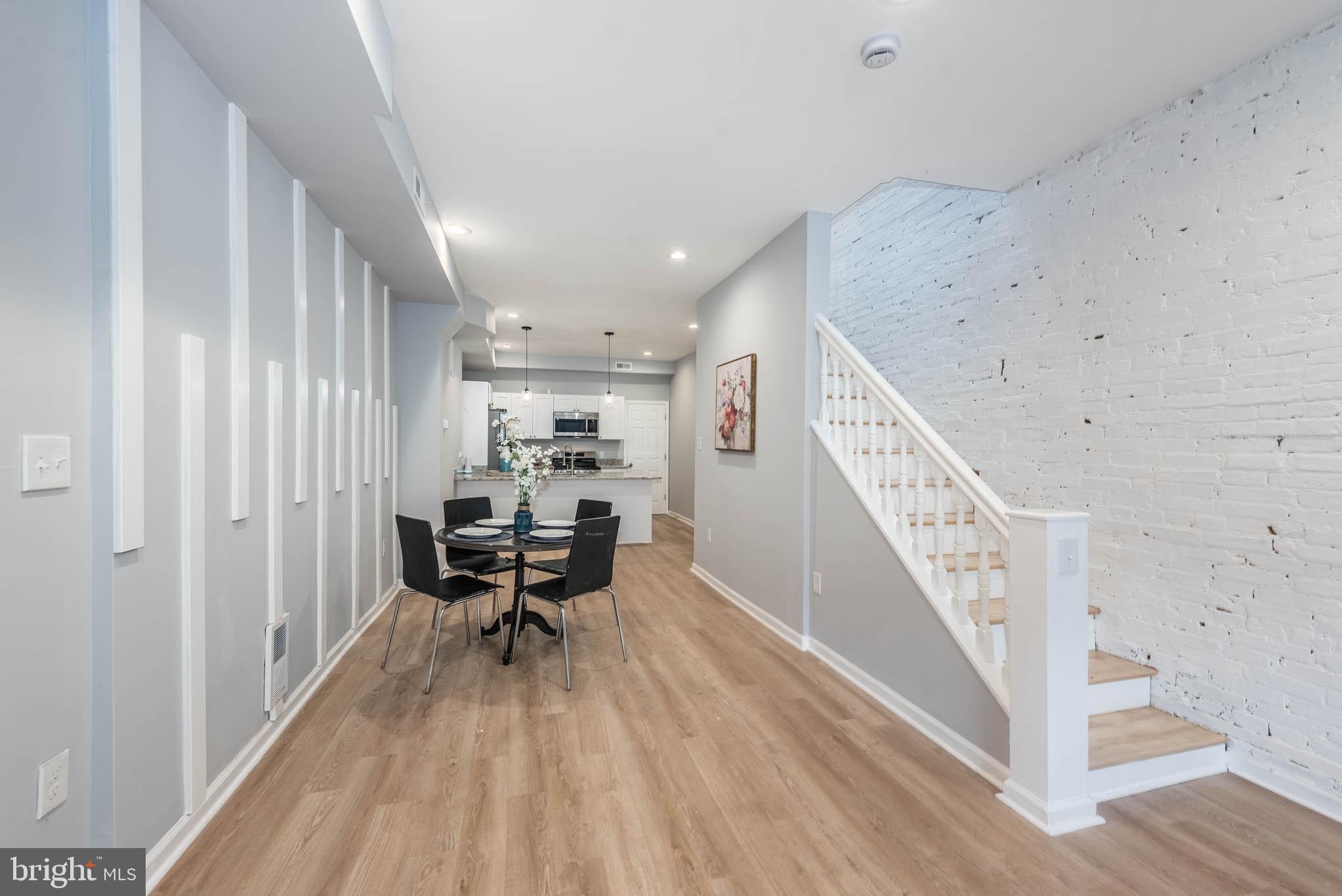 BROADWAY EAST - Residential