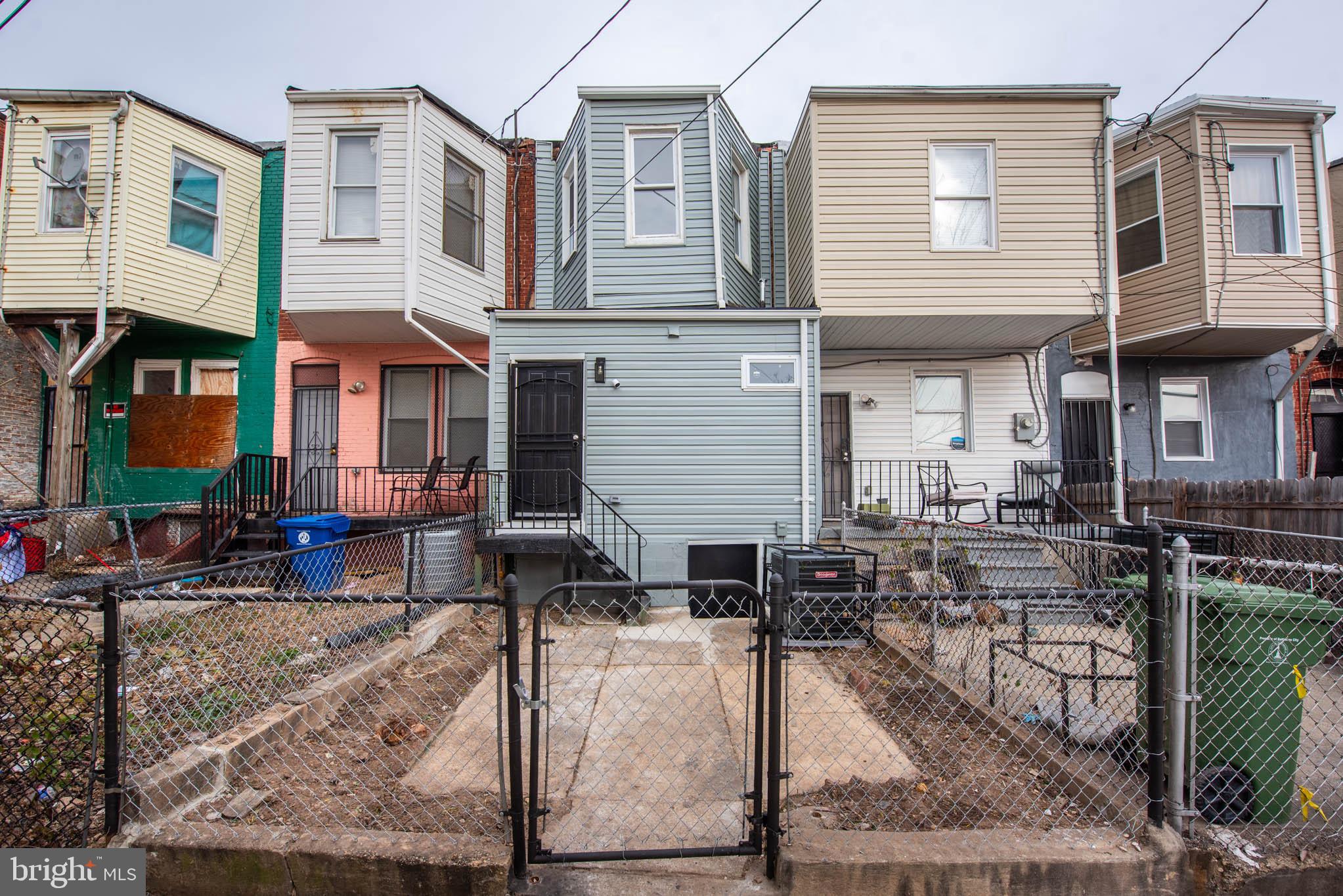 BROADWAY EAST - Residential