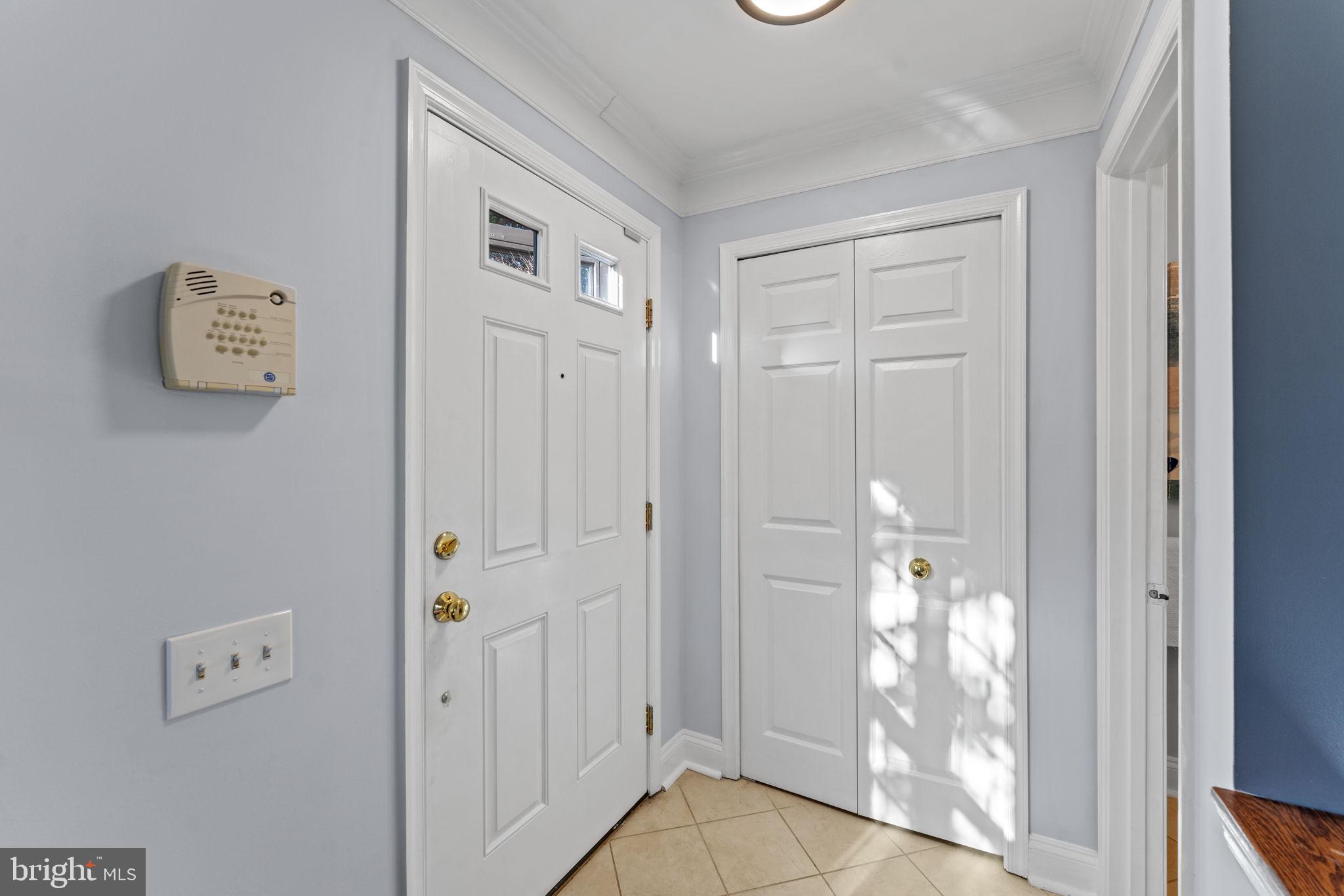 RIVER OAKS - Residential