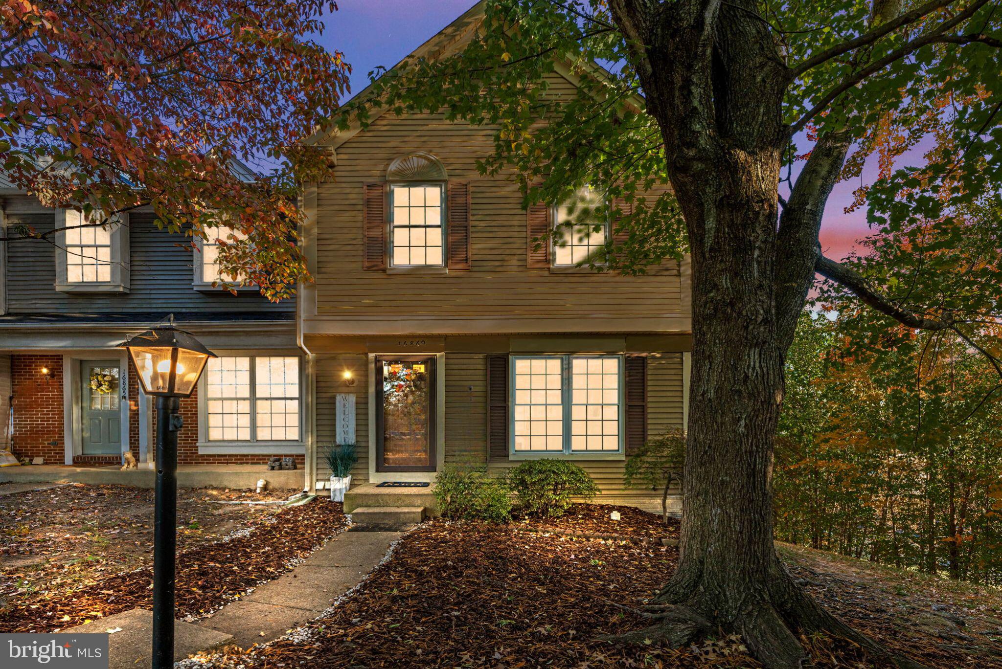 RIVER OAKS - Residential