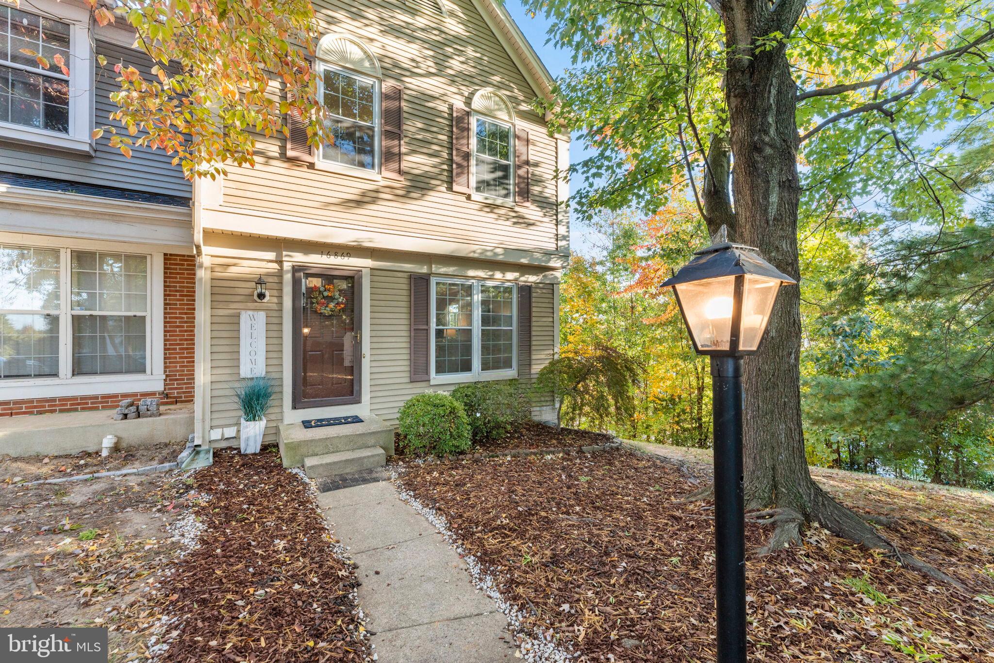 RIVER OAKS - Residential