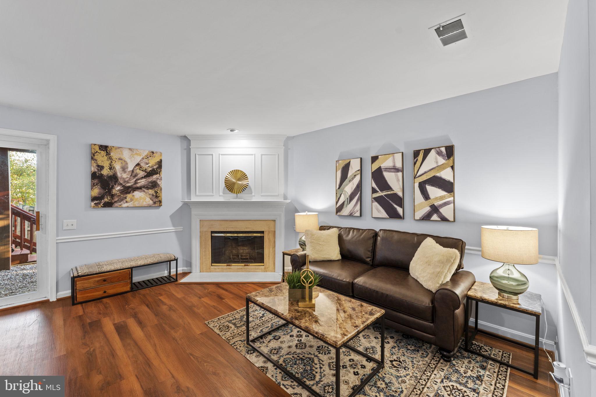 RIVER OAKS - Residential