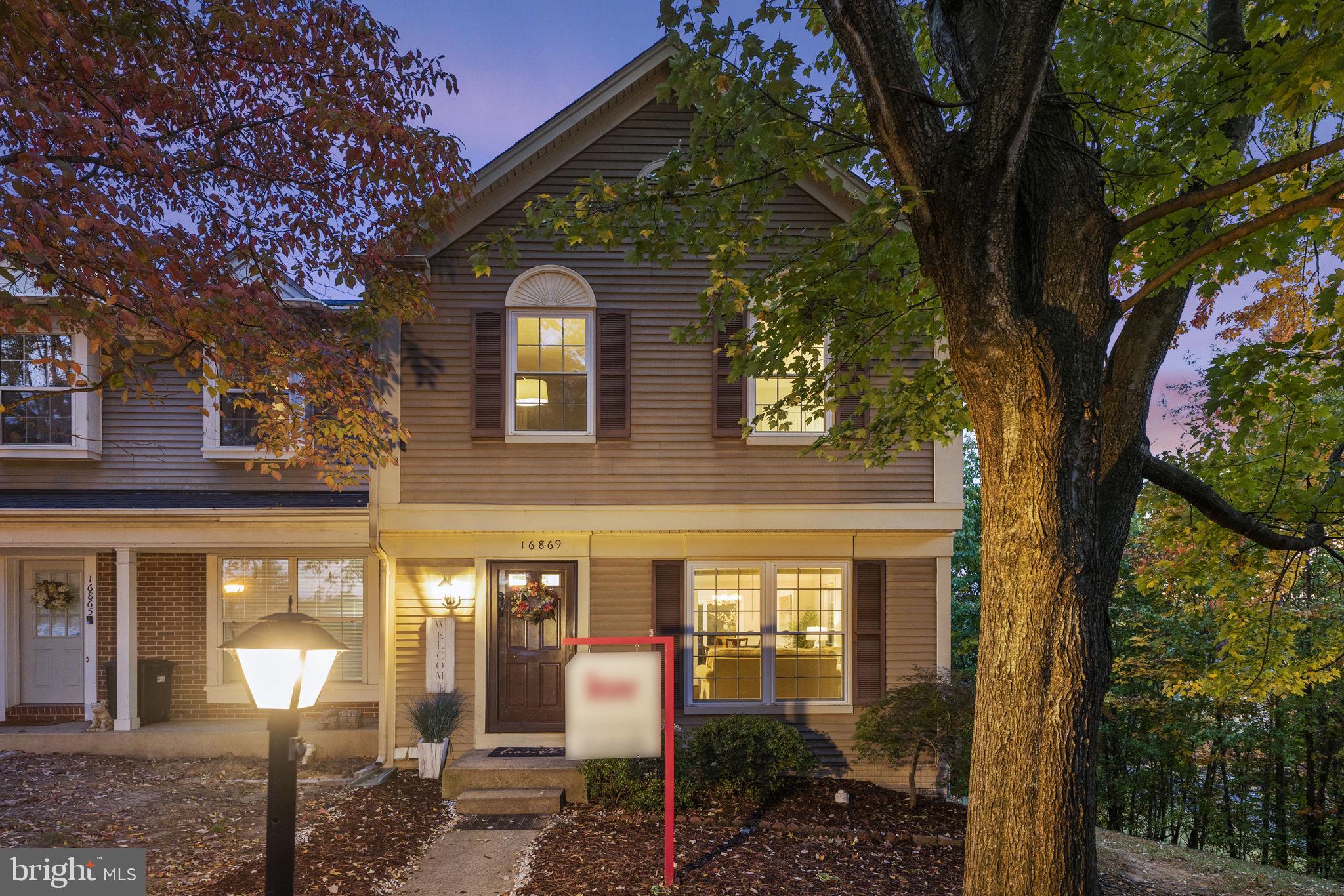 RIVER OAKS - Residential