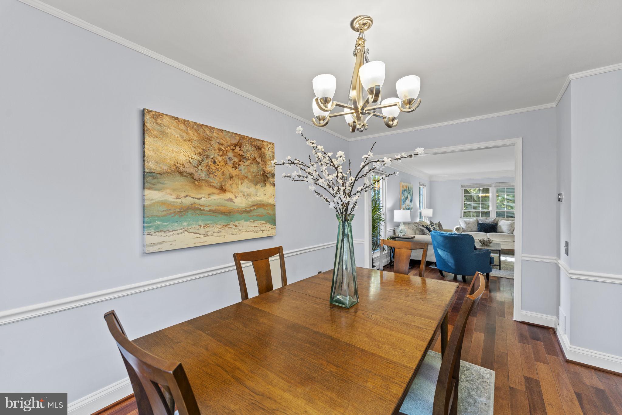 RIVER OAKS - Residential