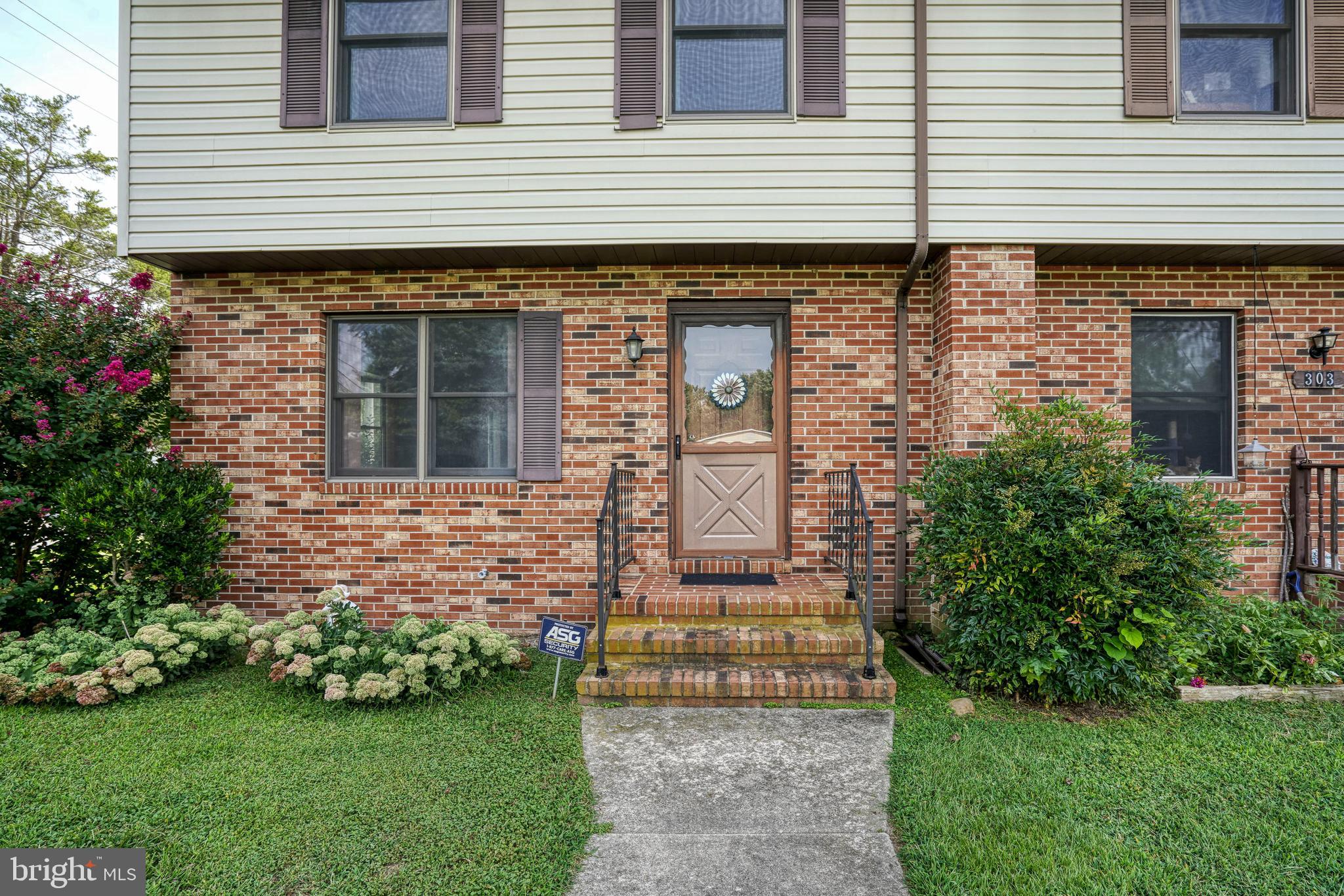 DENTON NARROWS - Residential