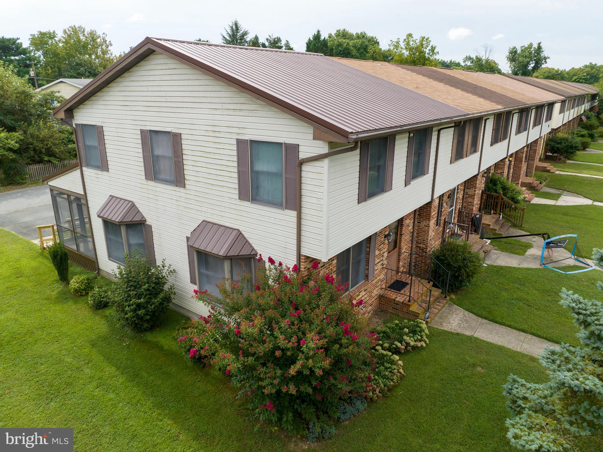 DENTON NARROWS - Residential