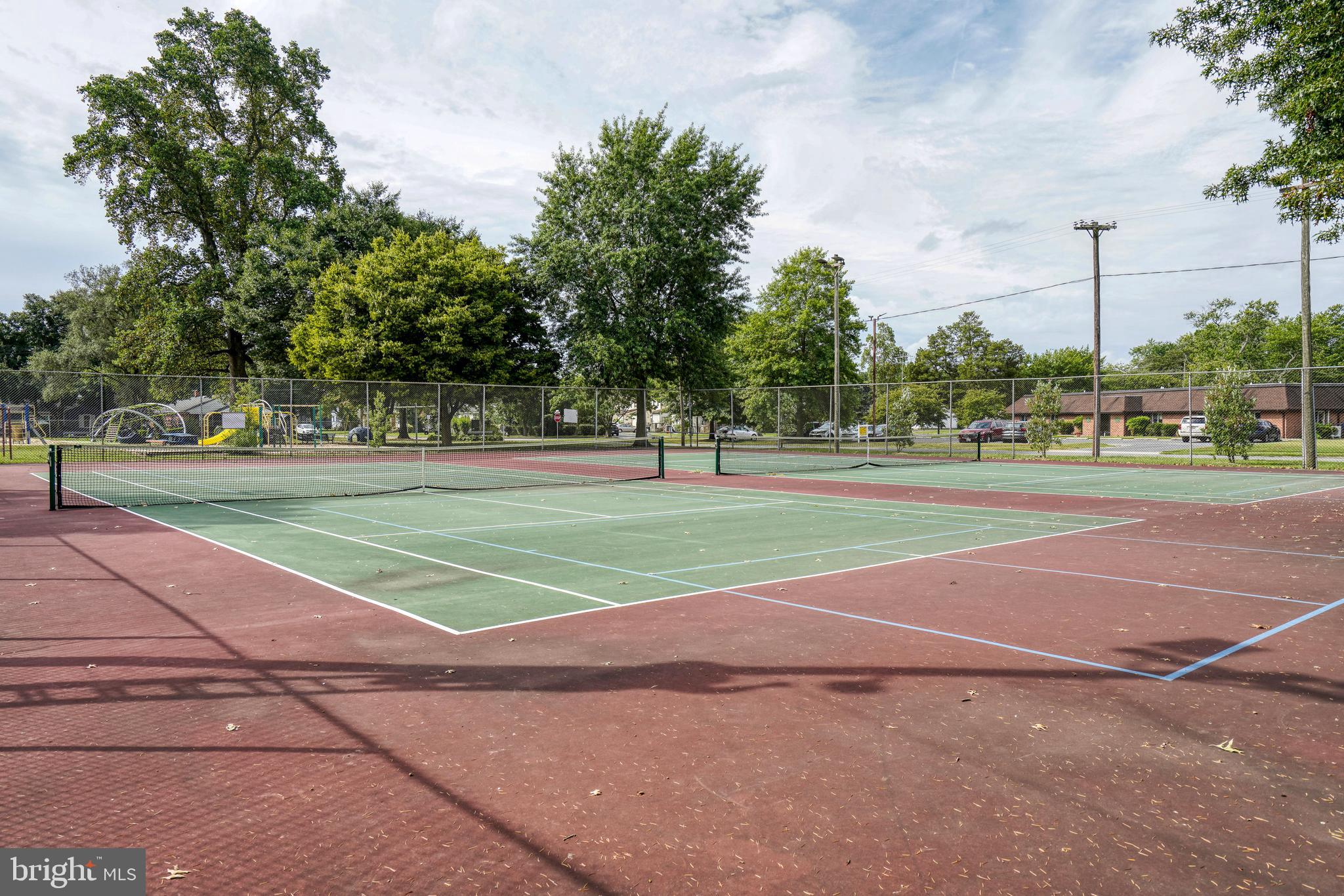 DENTON NARROWS - Residential