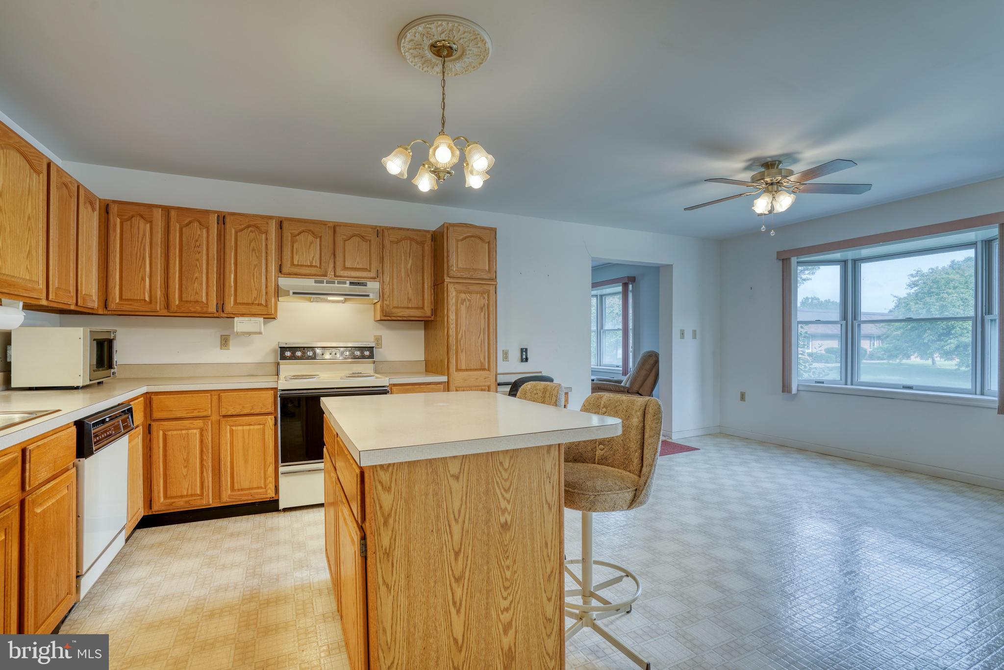 DENTON NARROWS - Residential