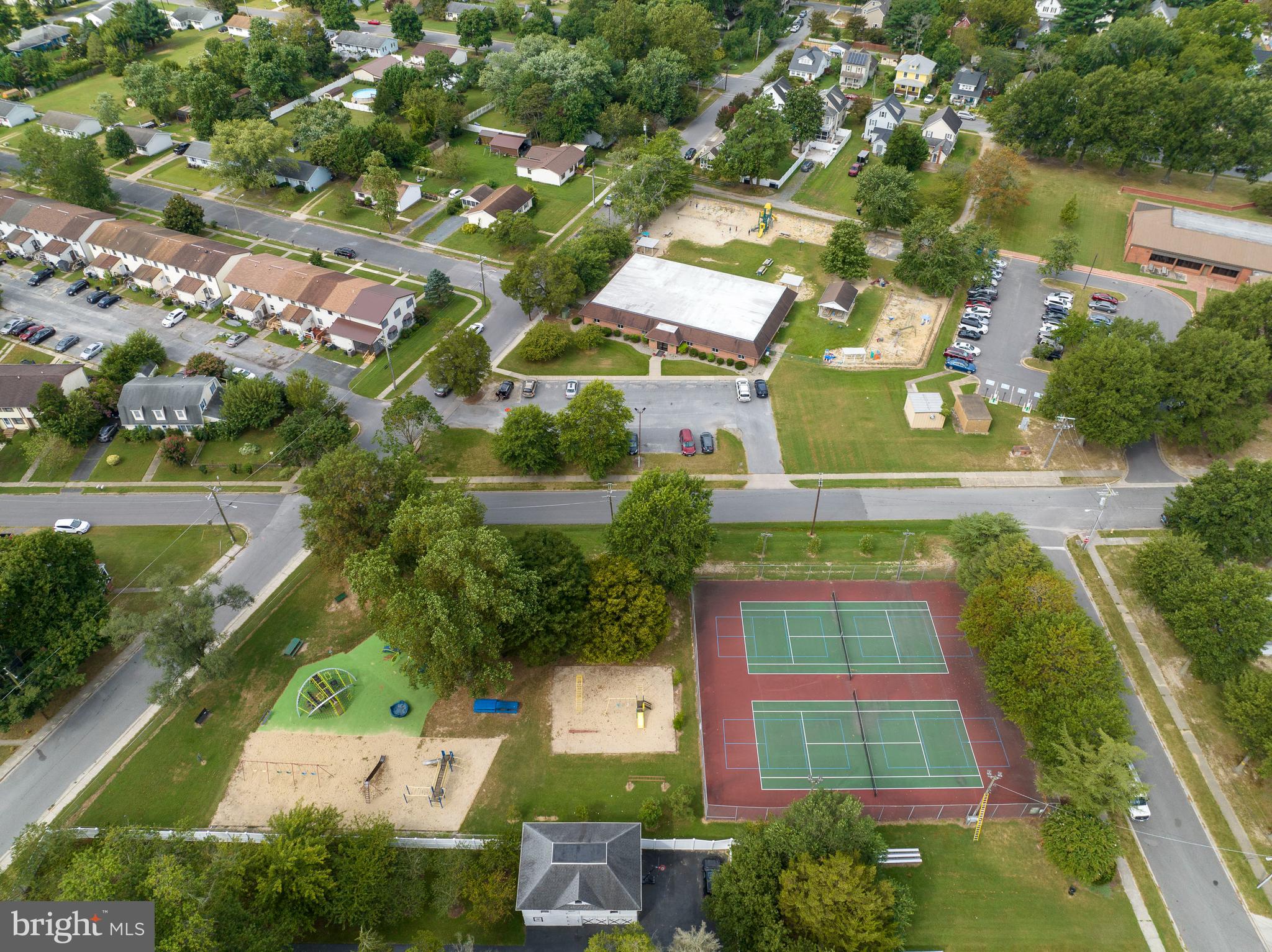 DENTON NARROWS - Residential