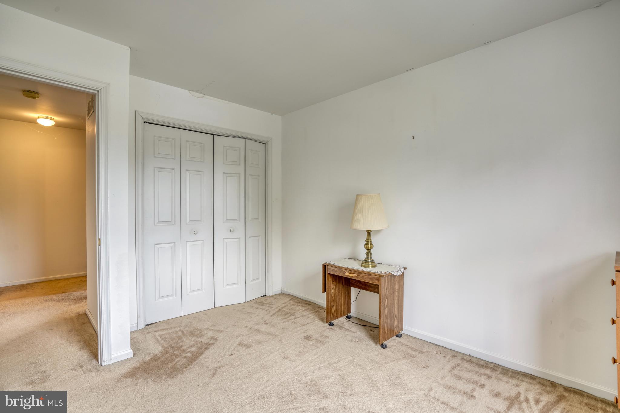 DENTON NARROWS - Residential