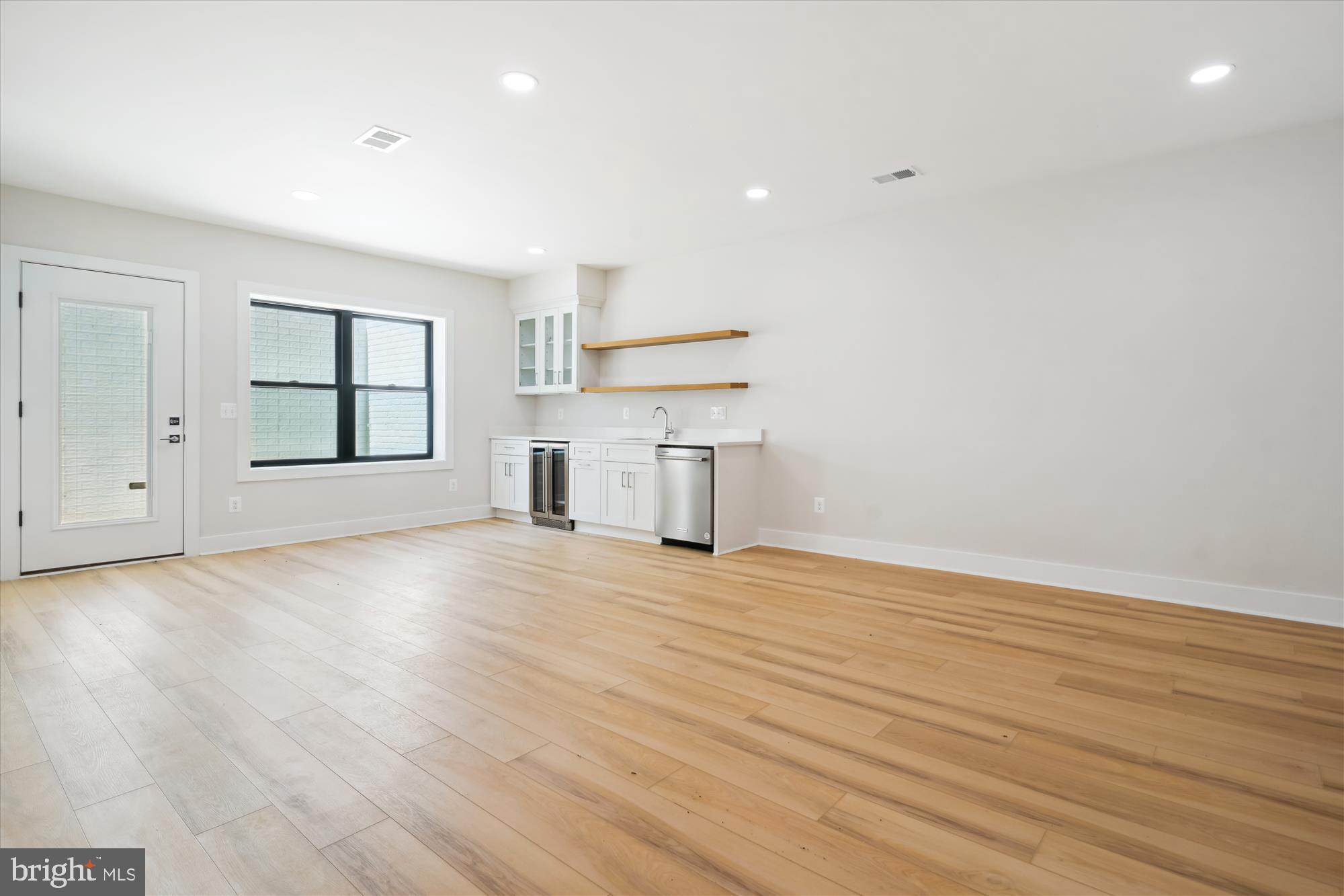 PIMMIT HILLS - Residential