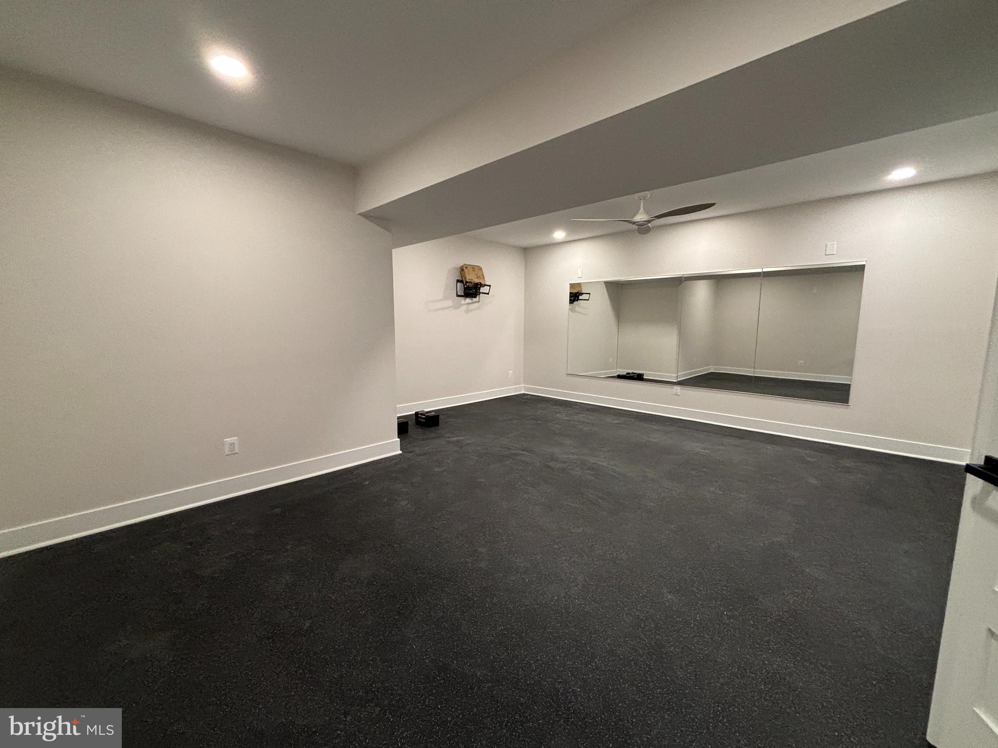 PIMMIT HILLS - Residential