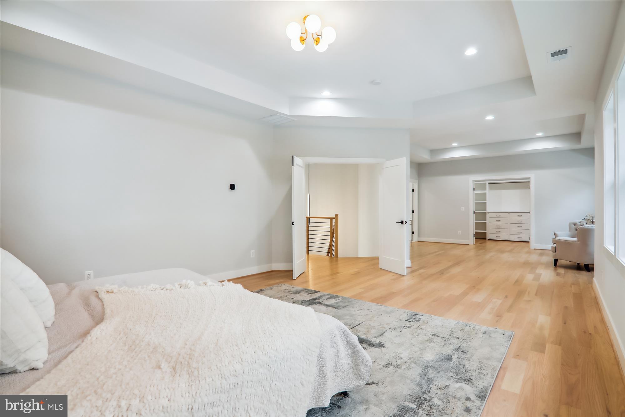 PIMMIT HILLS - Residential