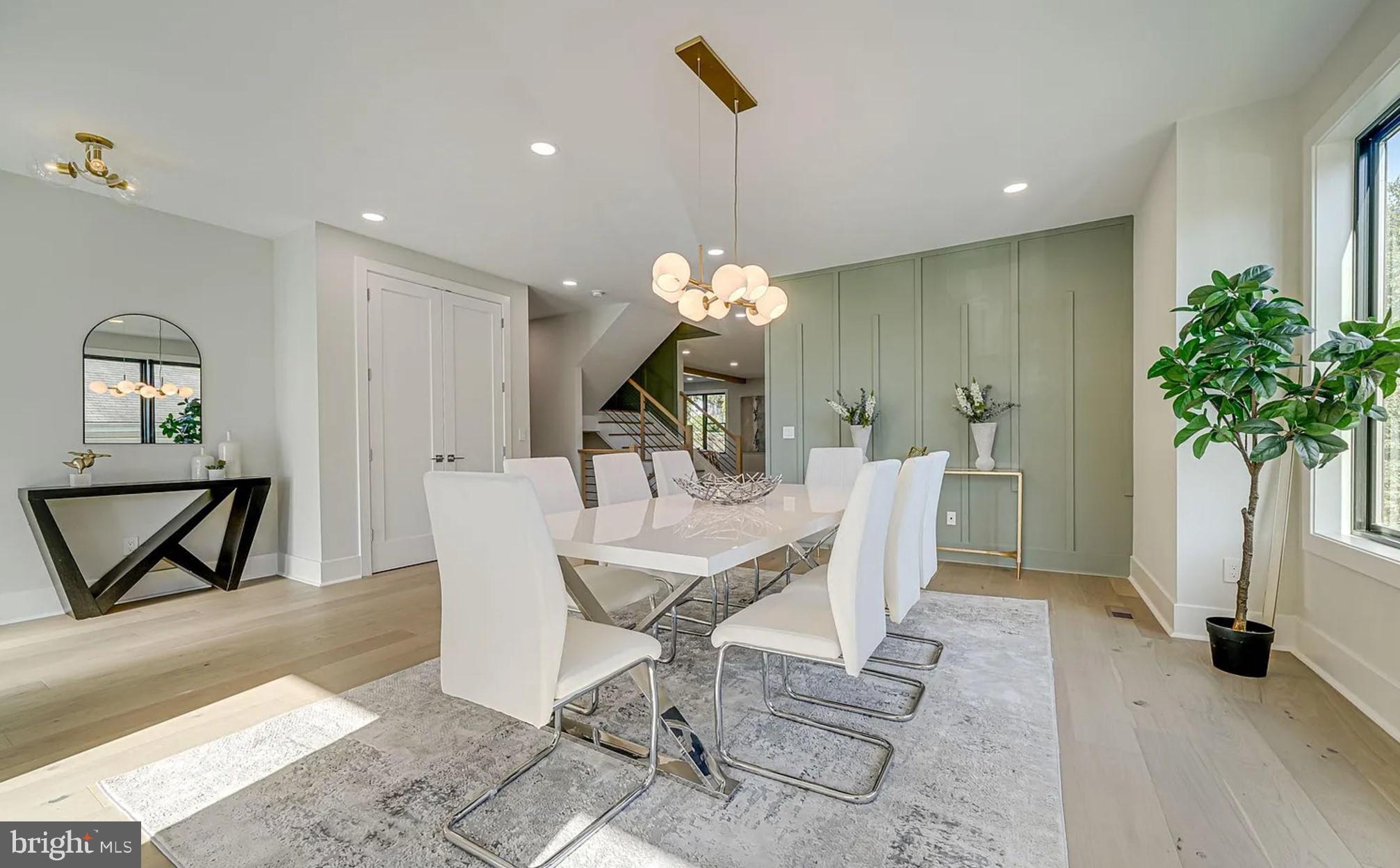 PIMMIT HILLS - Residential