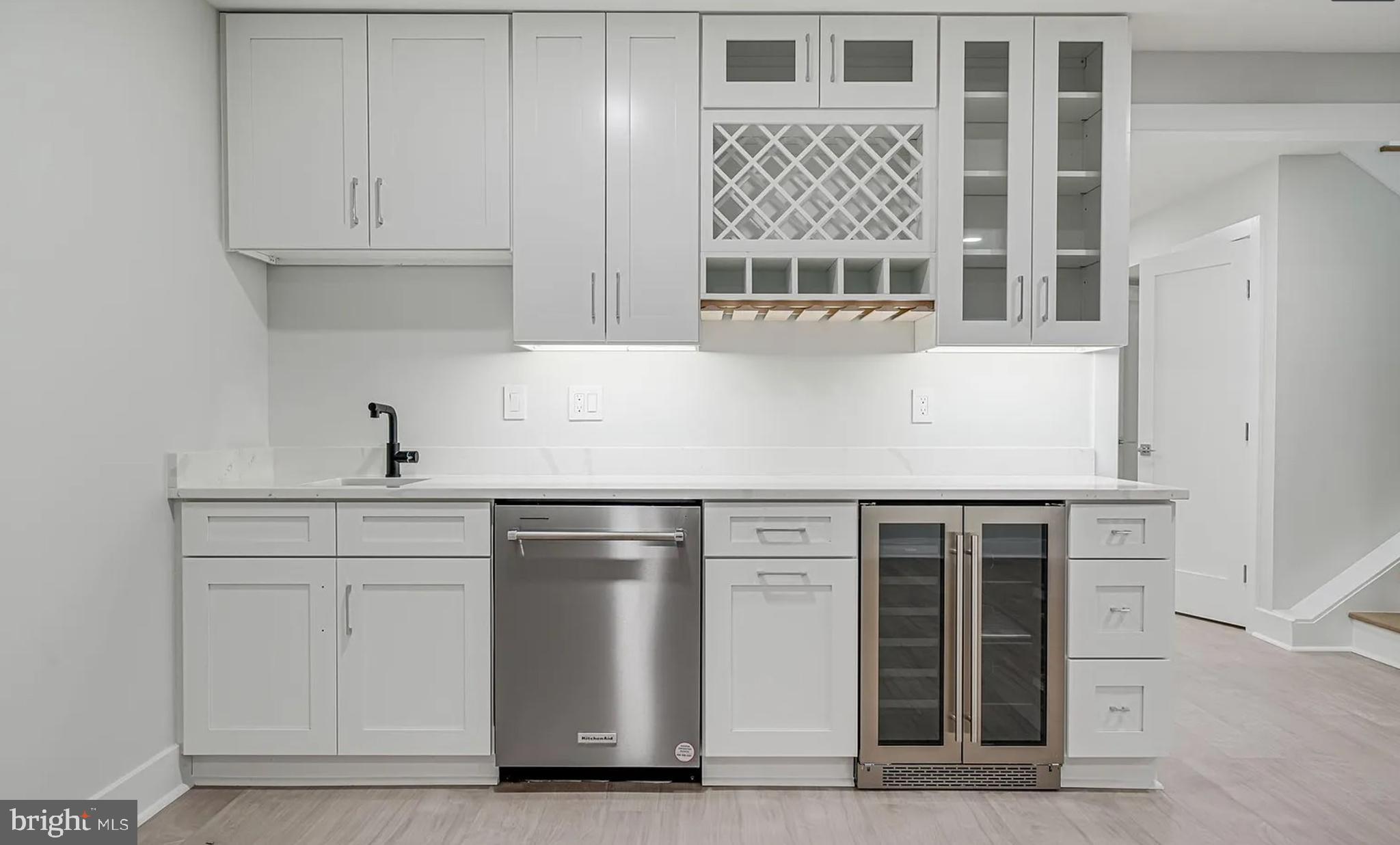 PIMMIT HILLS - Residential