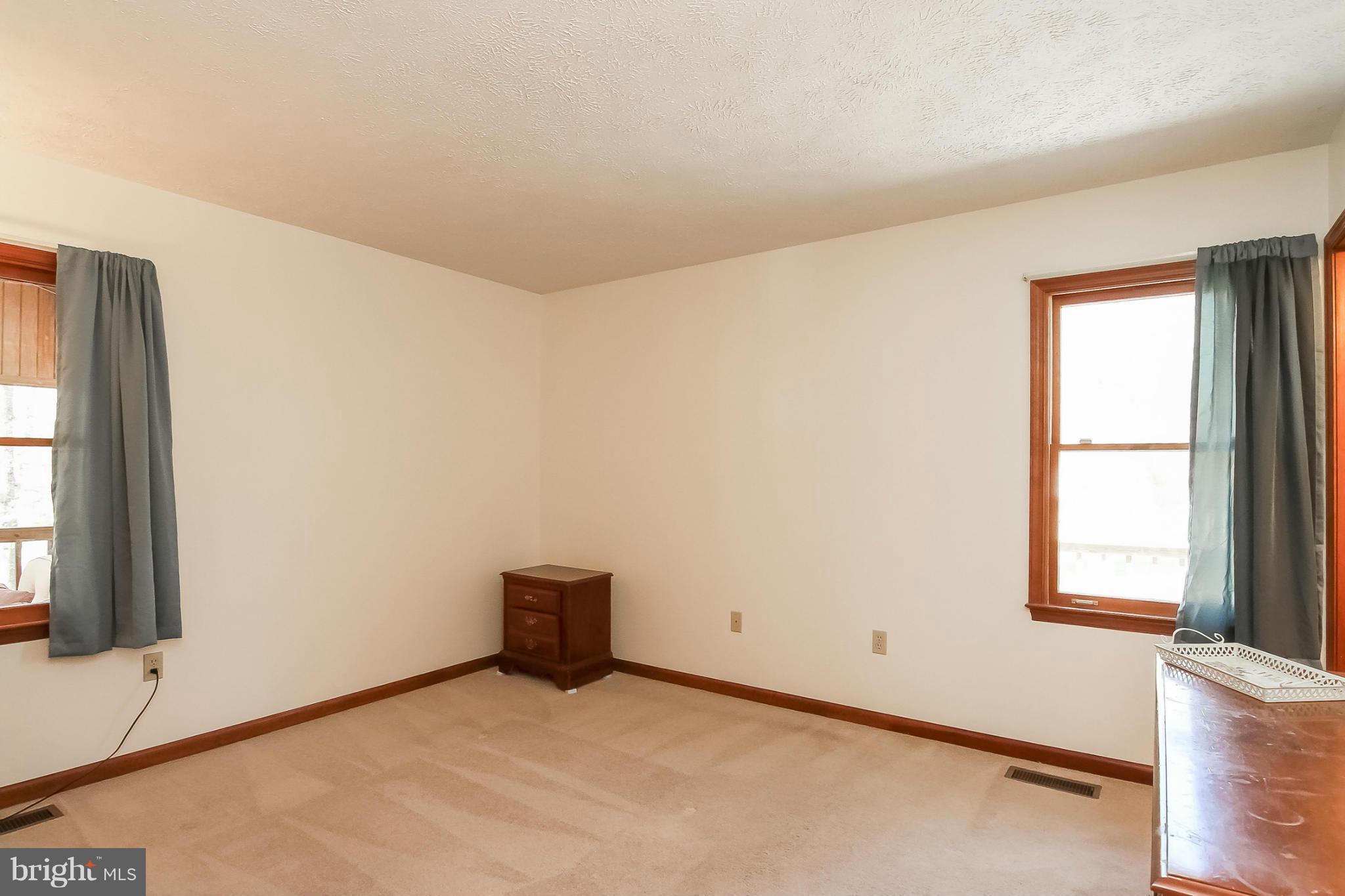 LAKE OF THE WOODS - Residential