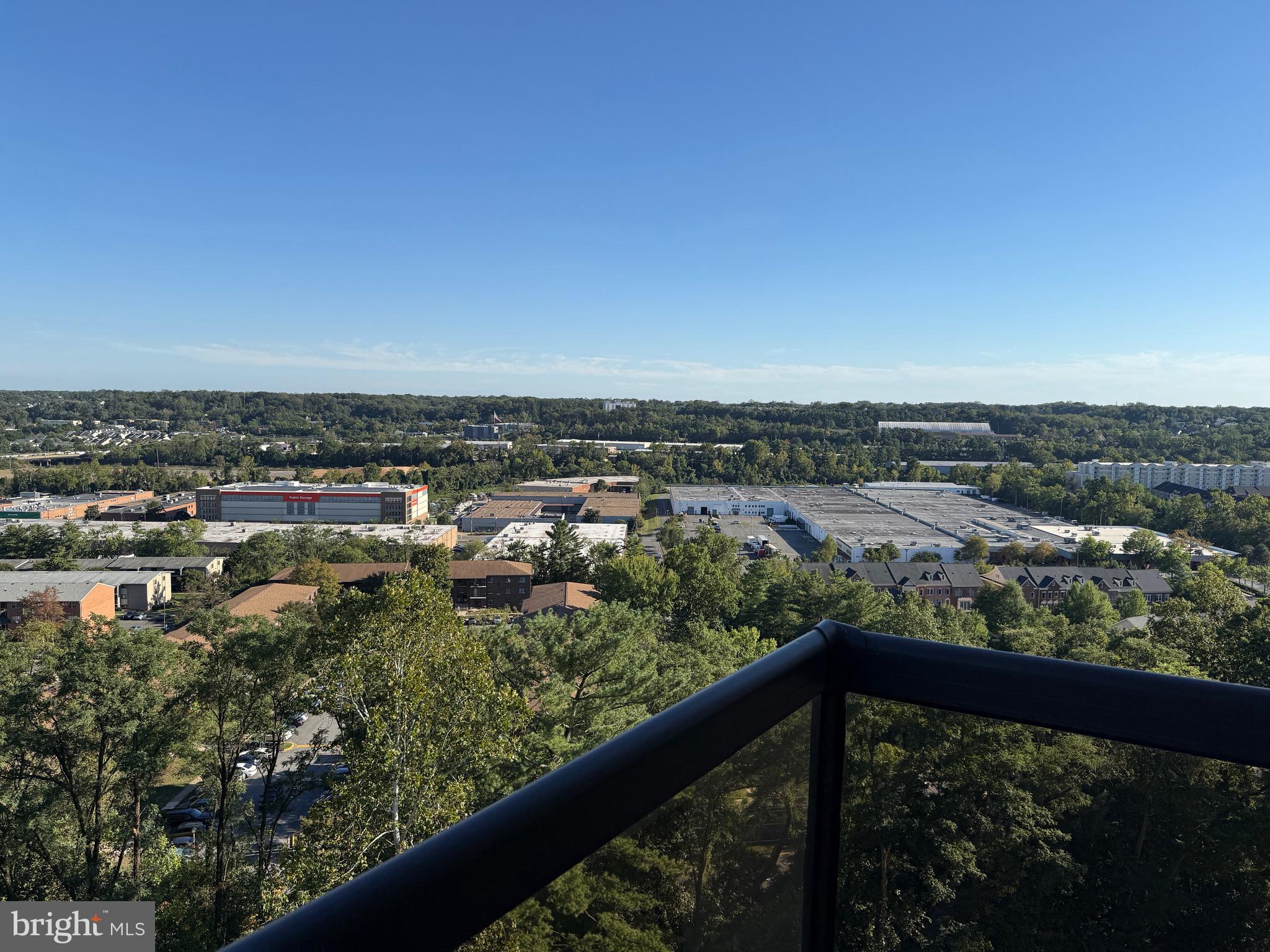 WATERGATE AT LANDMARK - Residential