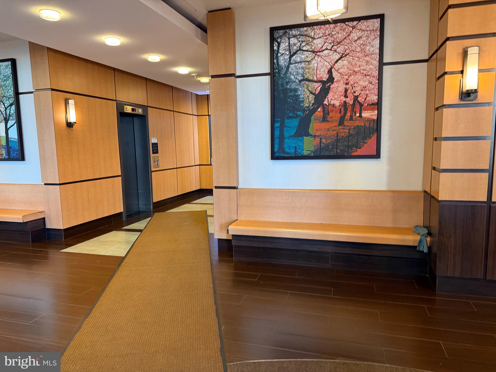 WATERGATE AT LANDMARK - Residential