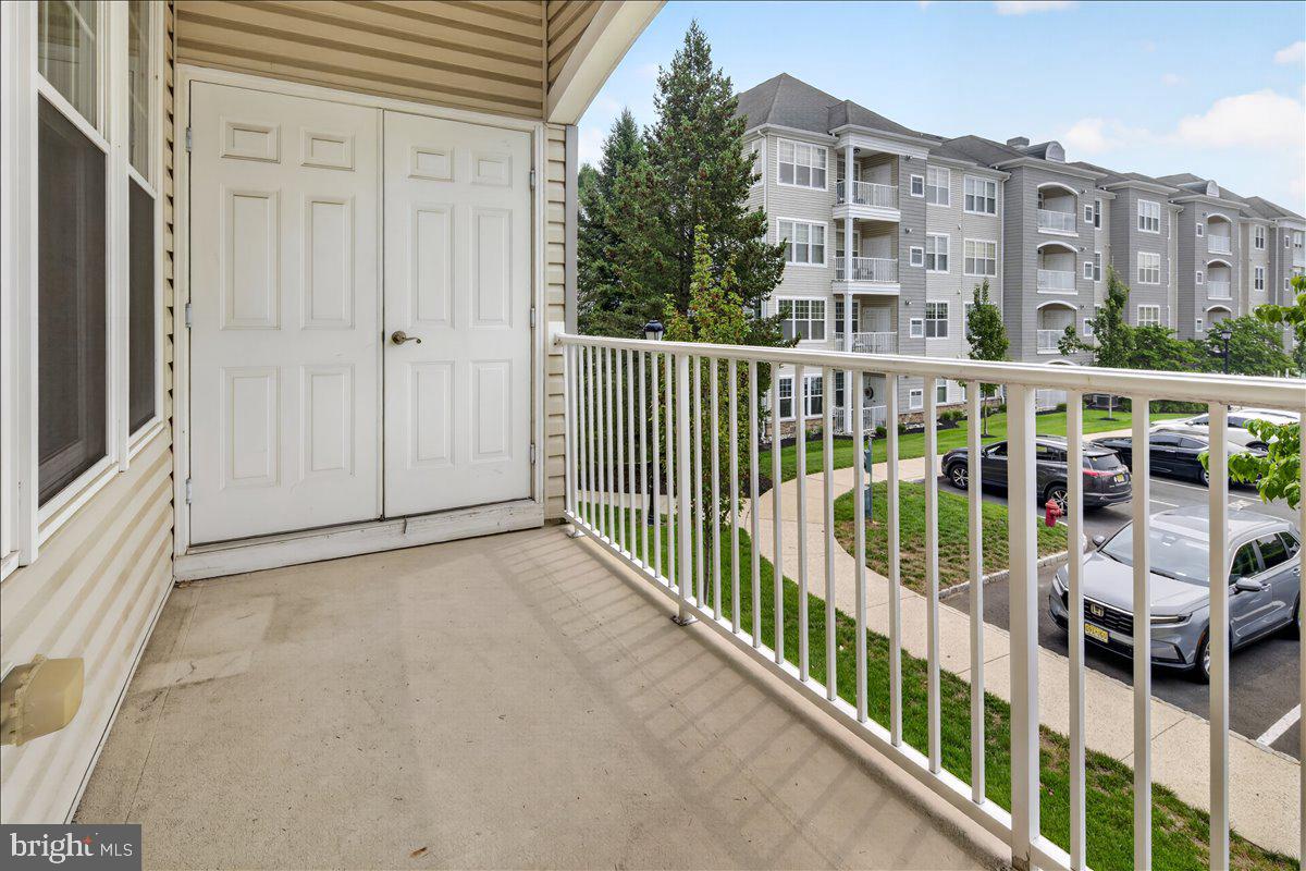 425 MASTERSON COURT