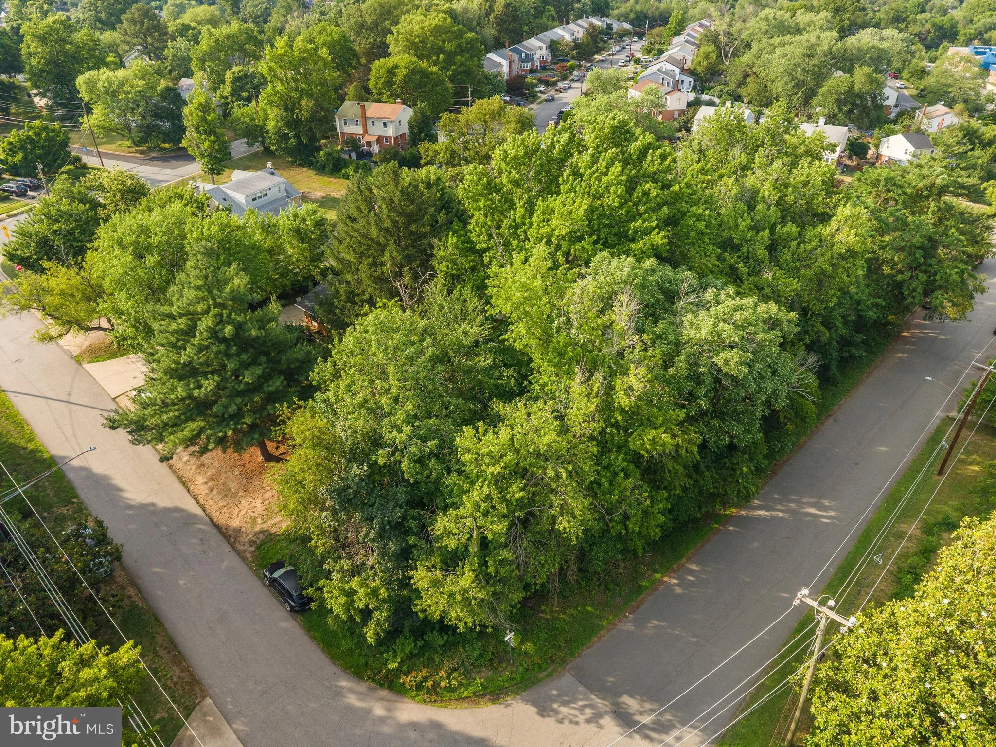 7054 Canterbury Lane