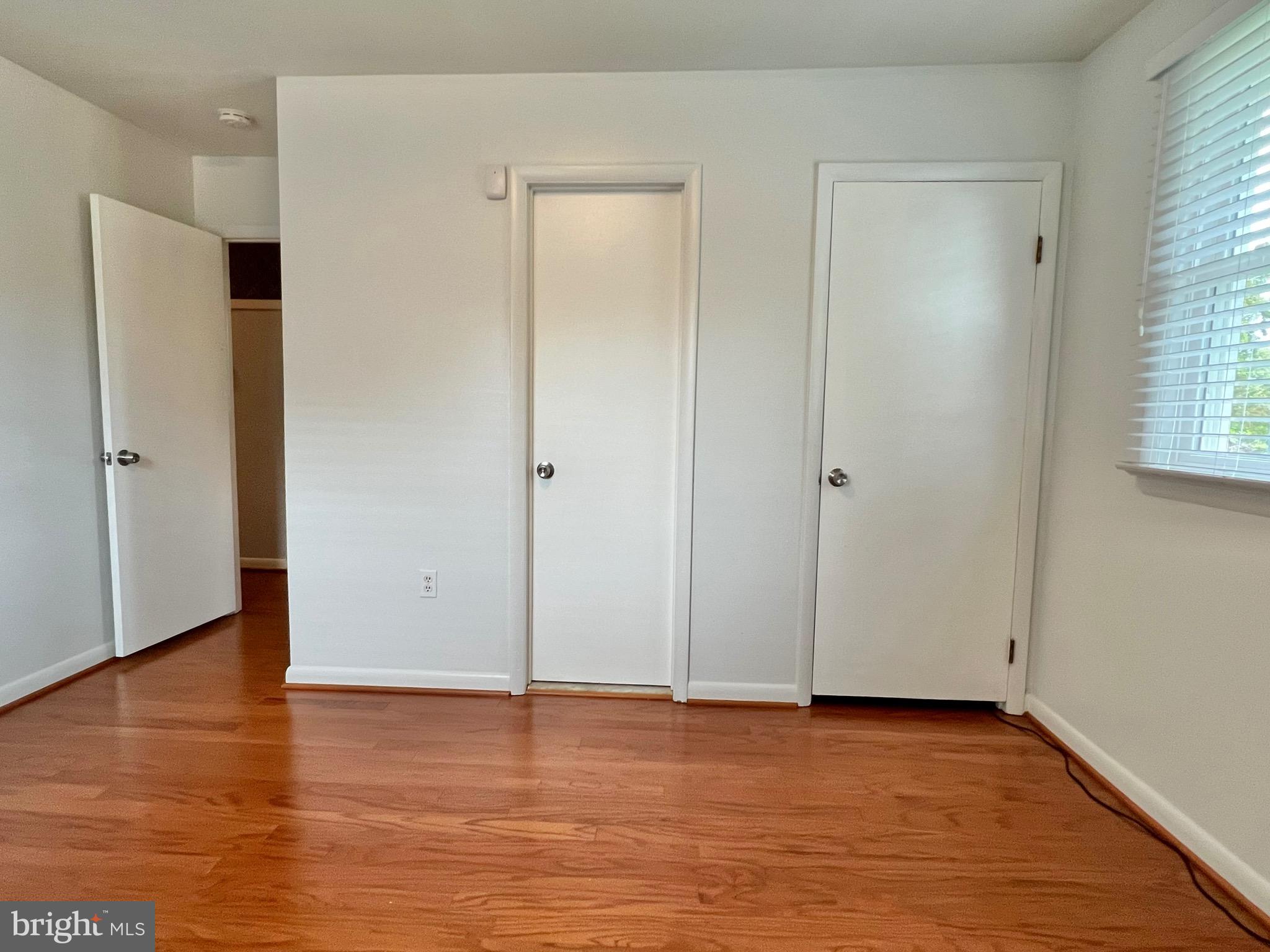 CRESTVIEW MANOR - Residential Lease