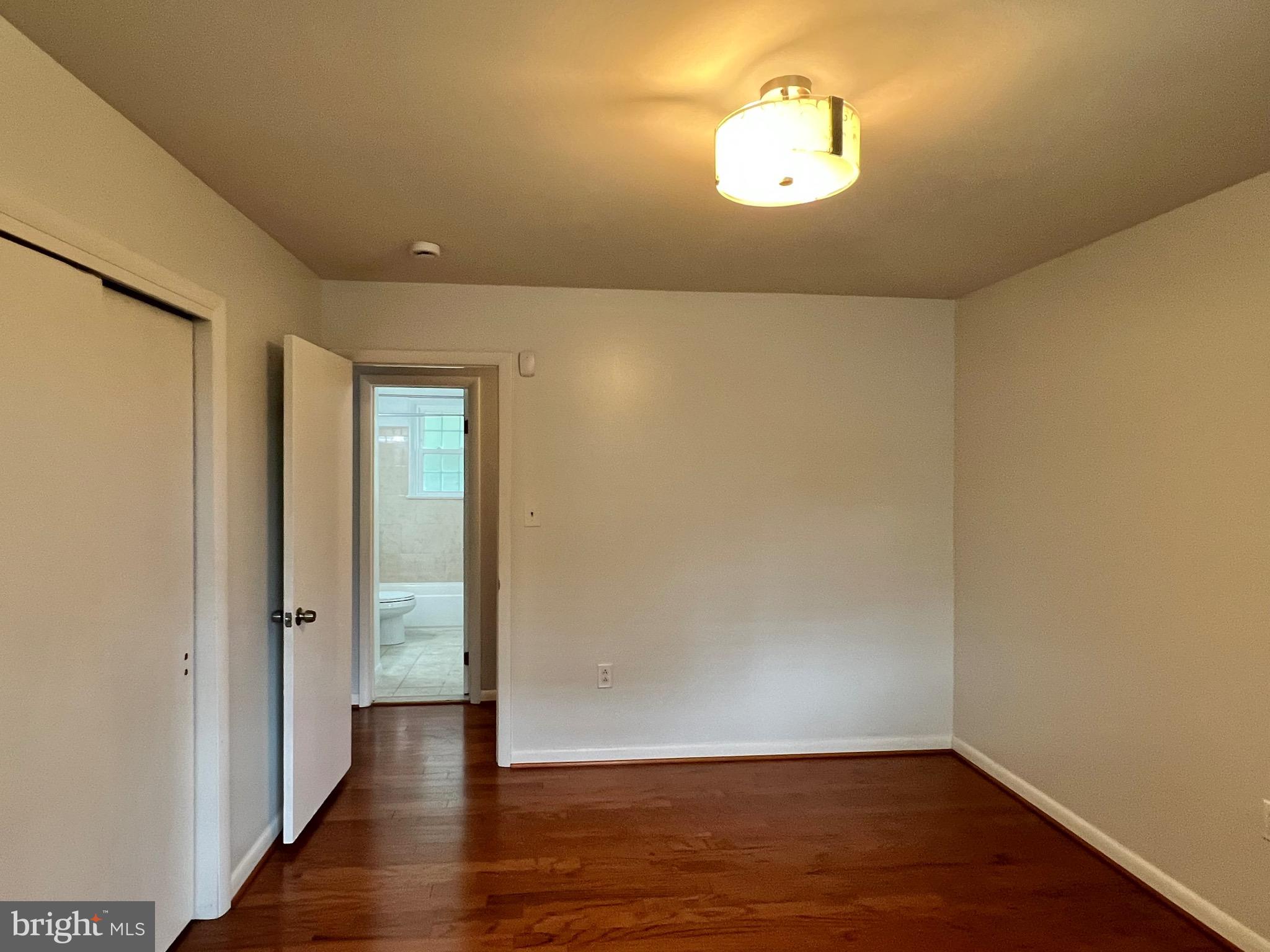 CRESTVIEW MANOR - Residential Lease