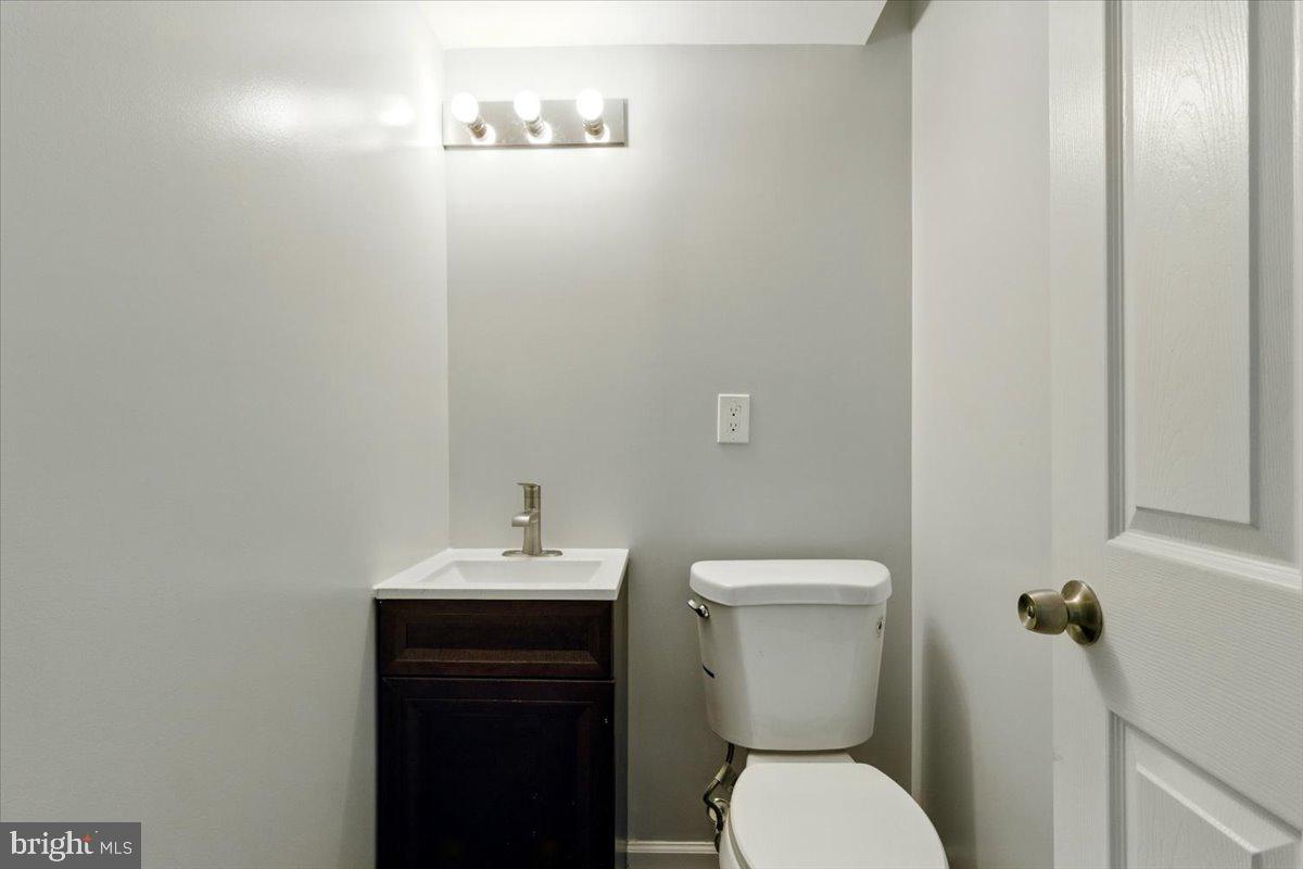 SURRATTS GARDENS - Residential Lease