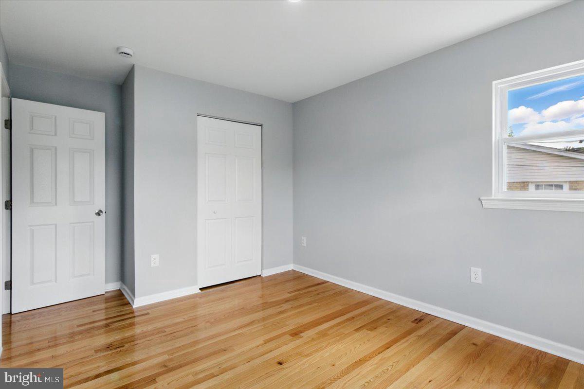 SURRATTS GARDENS - Residential Lease