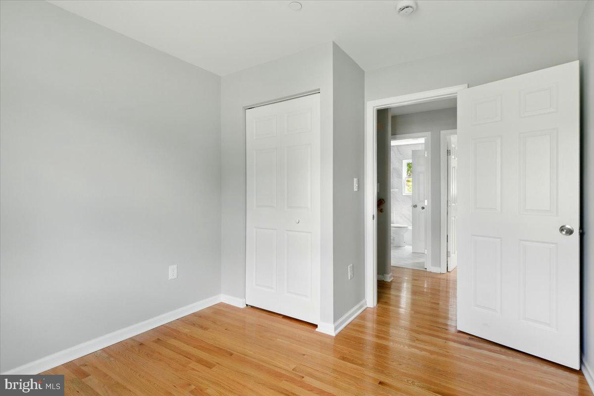 SURRATTS GARDENS - Residential Lease