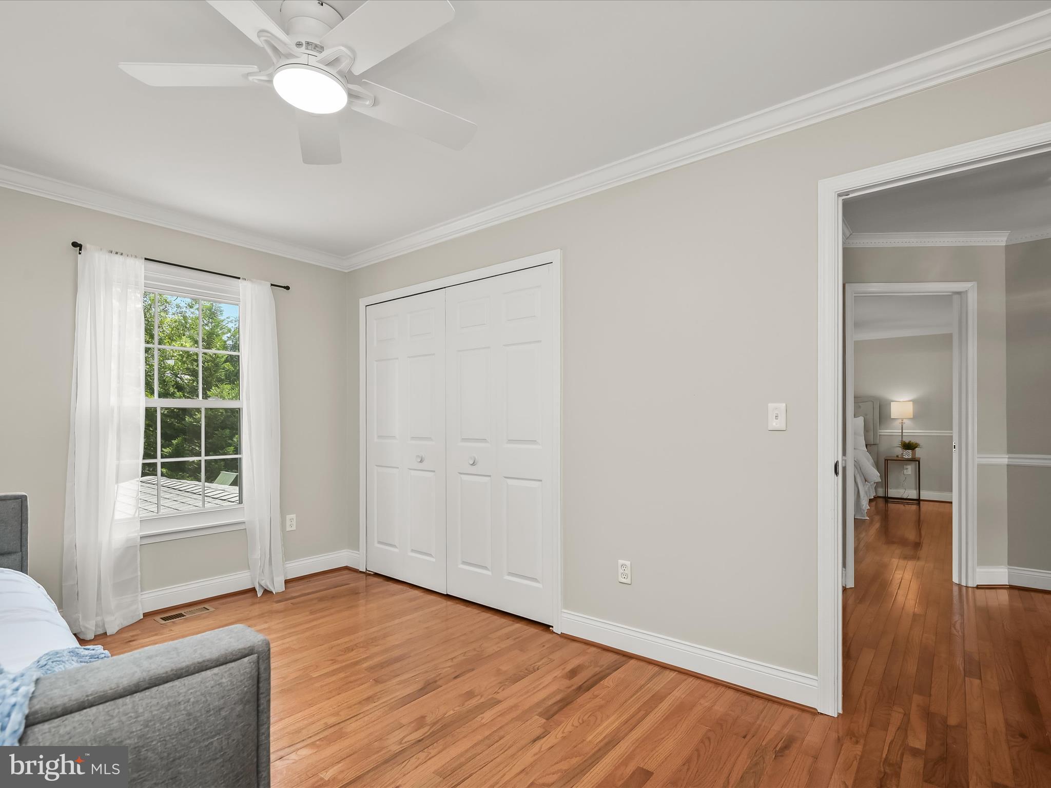 HUNT MEADOW - Residential