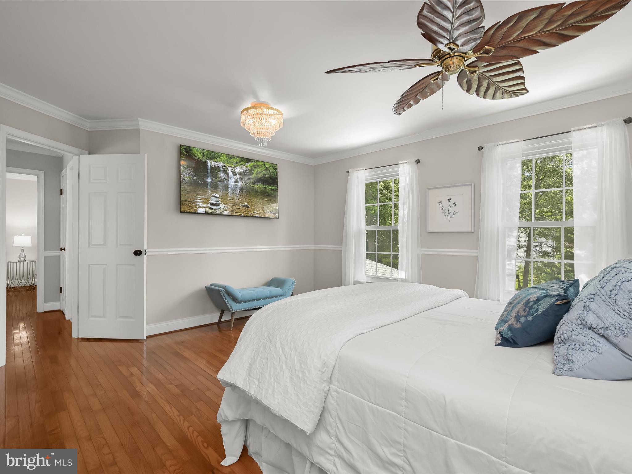 HUNT MEADOW - Residential