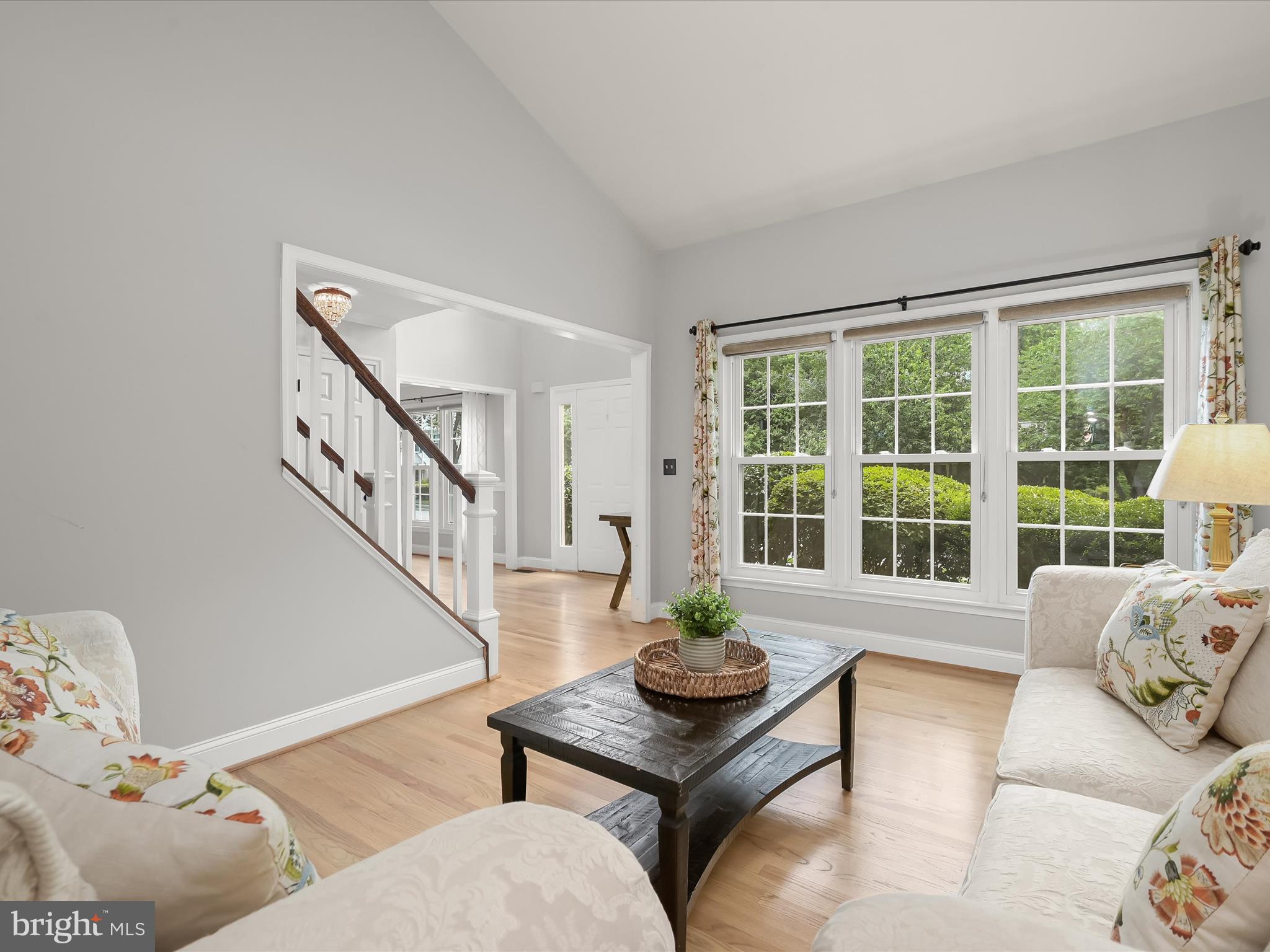 HUNT MEADOW - Residential