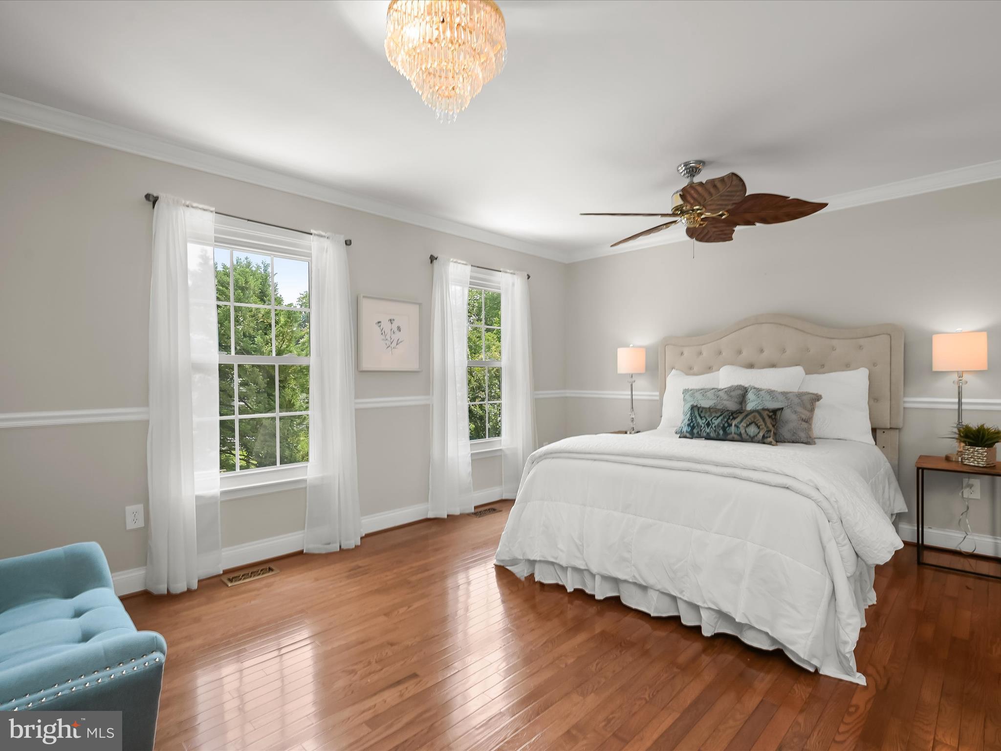 HUNT MEADOW - Residential