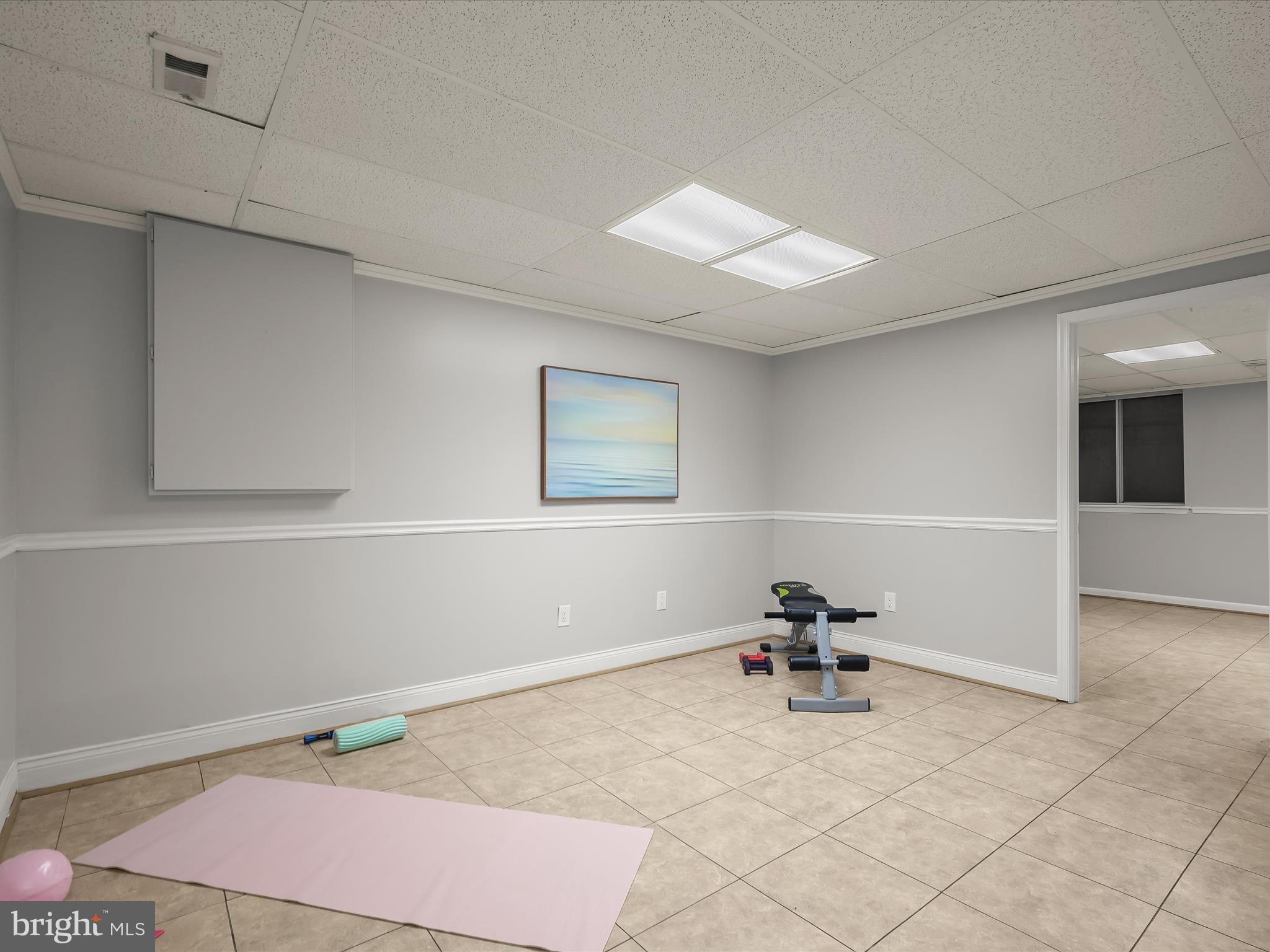 HUNT MEADOW - Residential