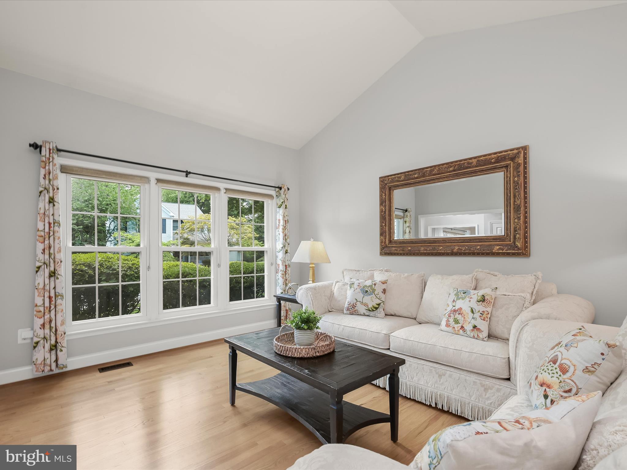 HUNT MEADOW - Residential