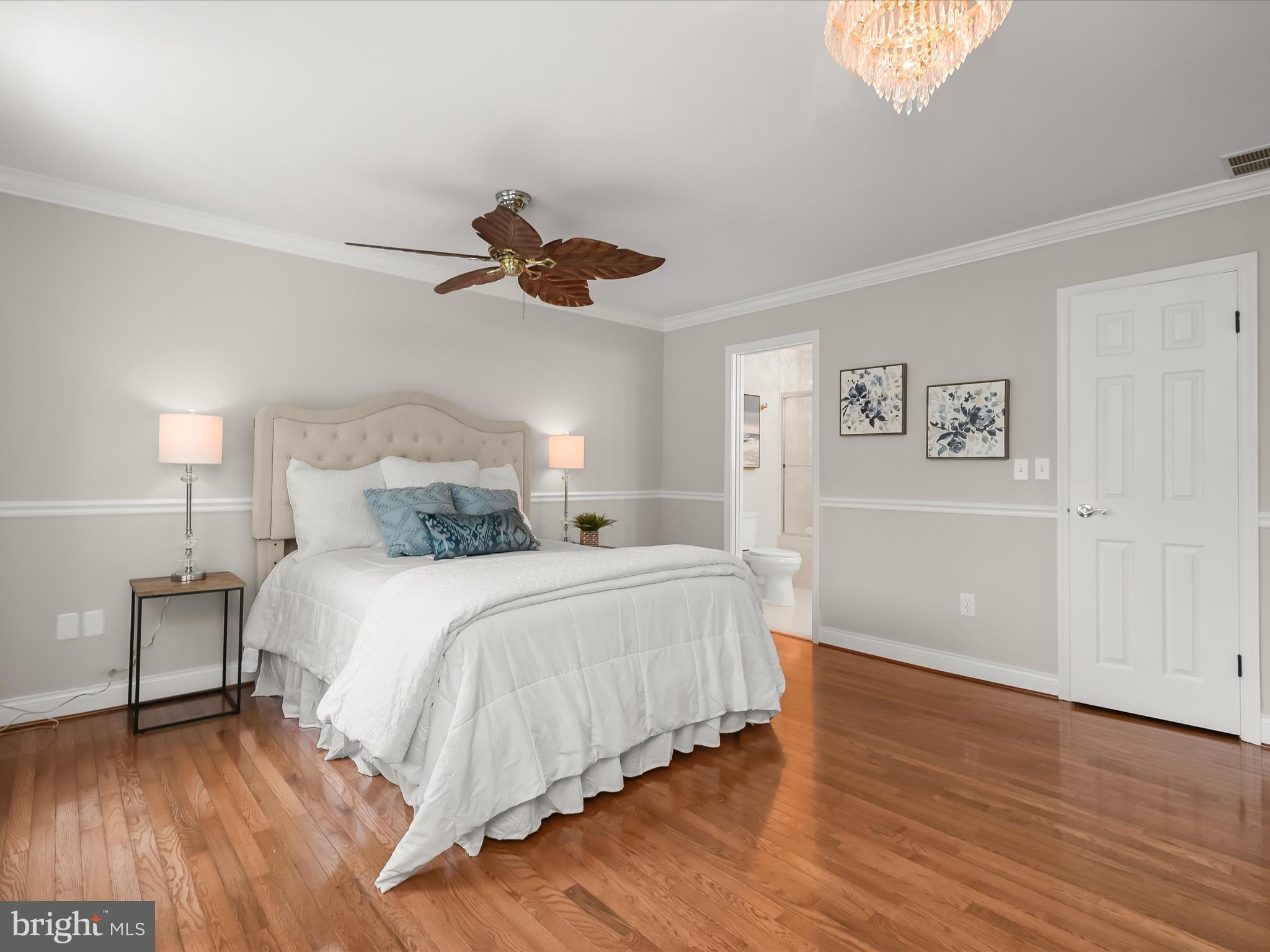 HUNT MEADOW - Residential