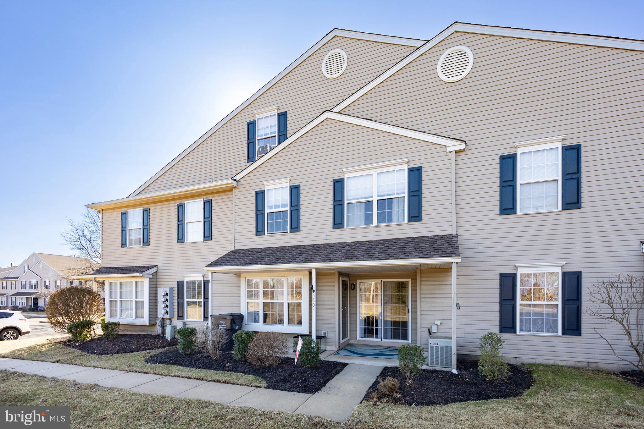 WATERFORD GREENE - Residential Lease