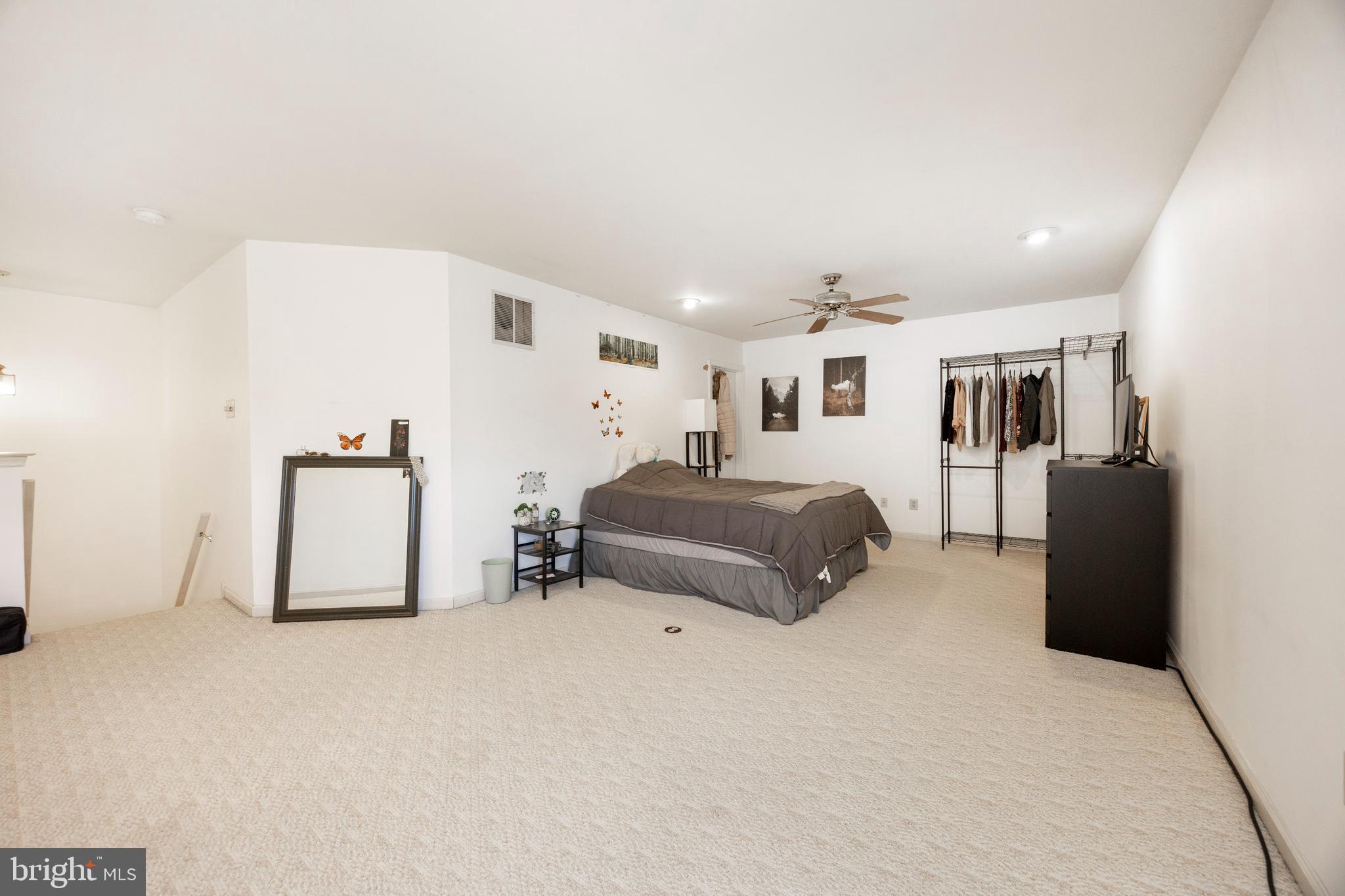 WATERFORD GREENE - Residential Lease