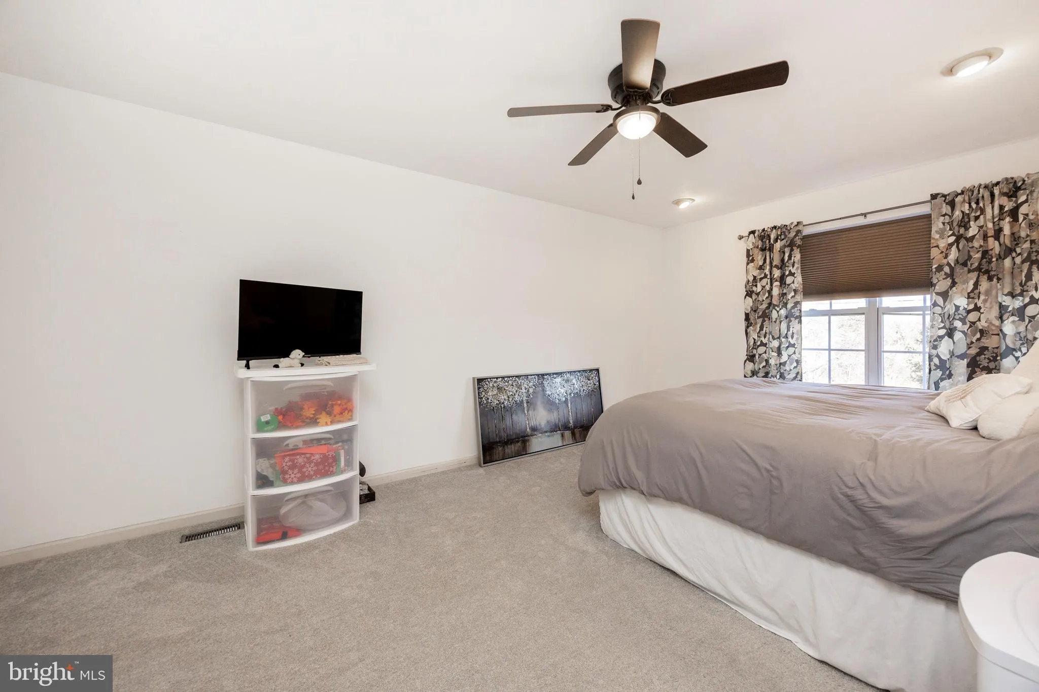 Royersford, Pennsylvania 19468, United States, 3 Bedrooms Bedrooms, ,2 BathroomsBathrooms,Residential,Active,89985