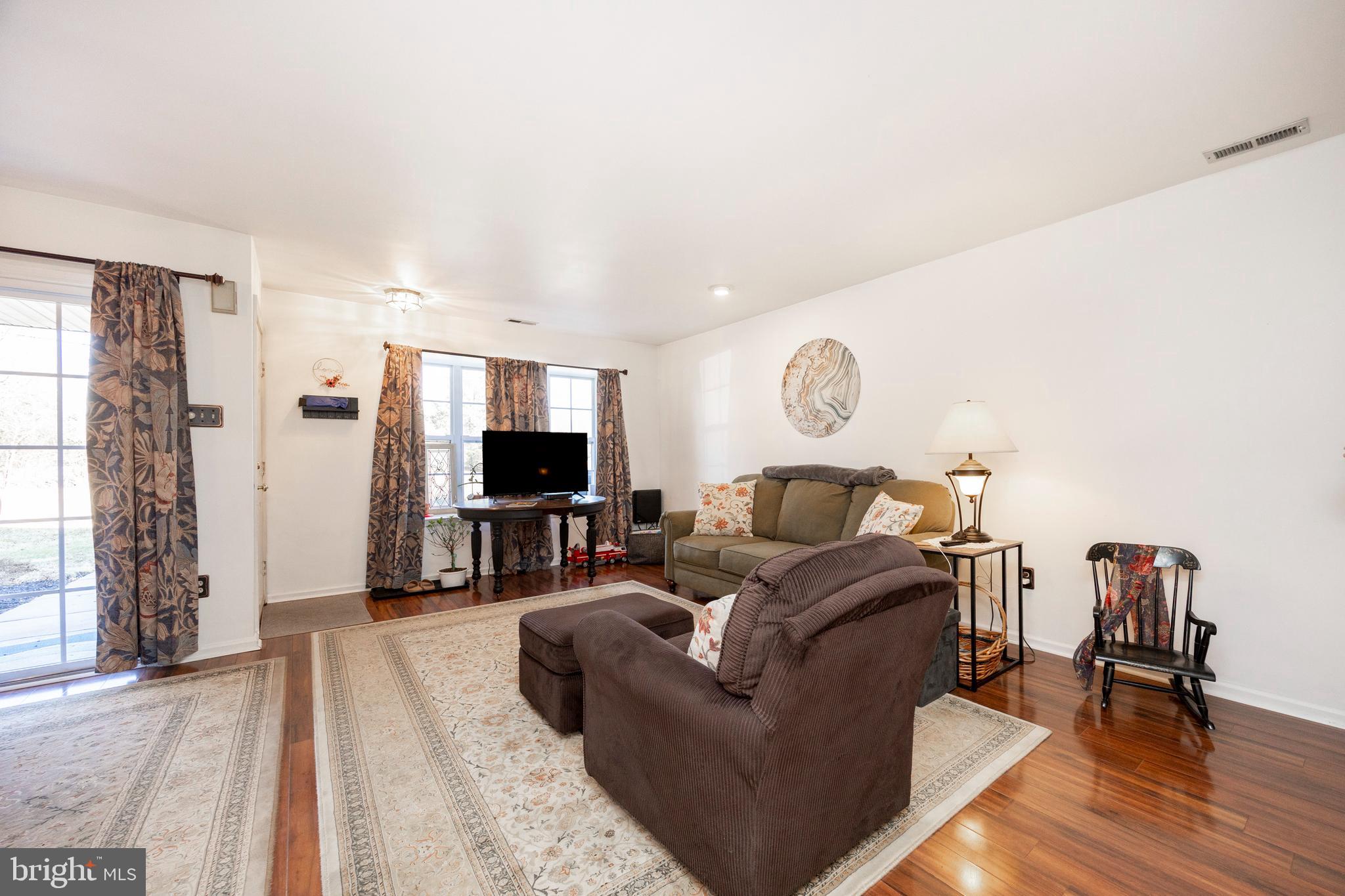 WATERFORD GREENE - Residential Lease