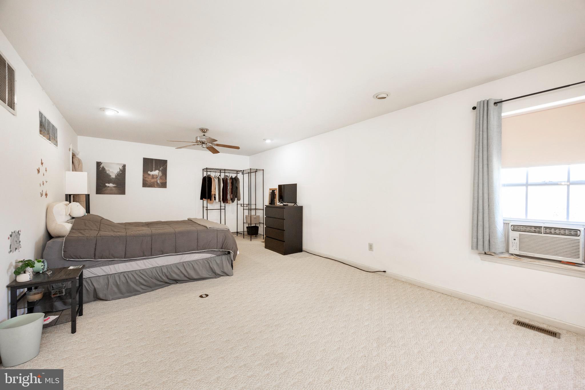 WATERFORD GREENE - Residential Lease