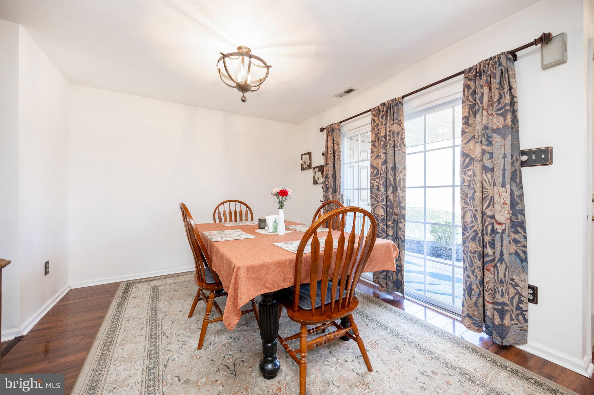 WATERFORD GREENE - Residential Lease