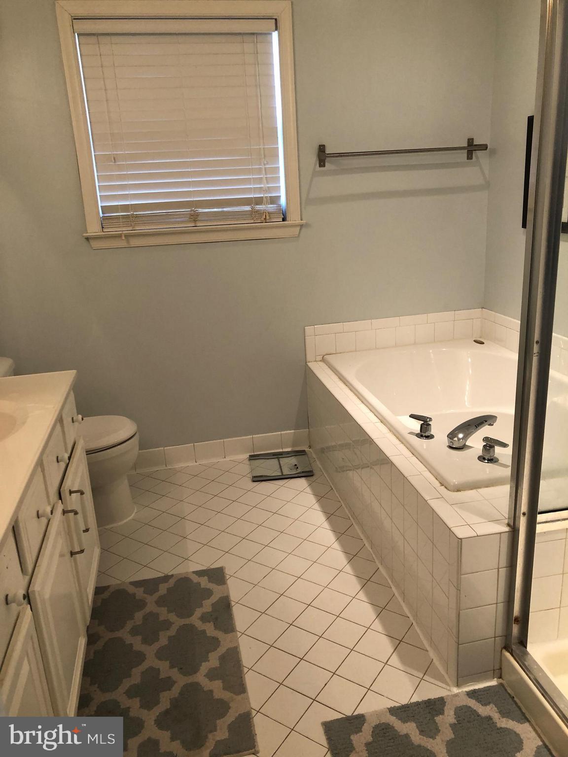 DALE CITY - Residential Lease