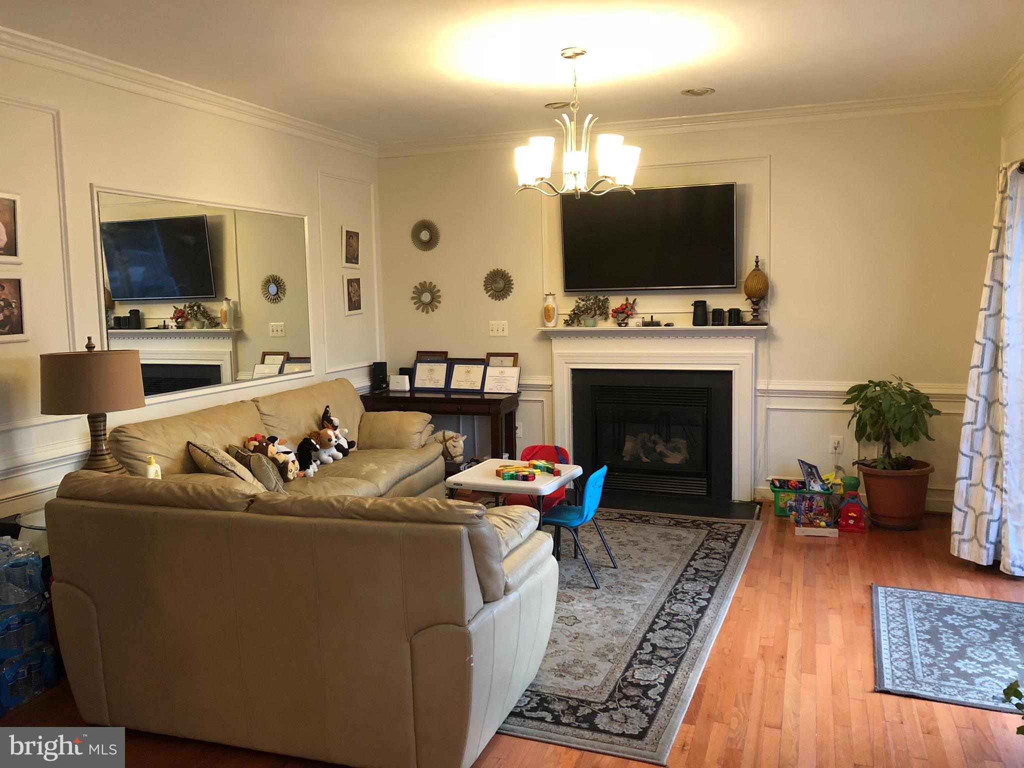 DALE CITY - Residential Lease