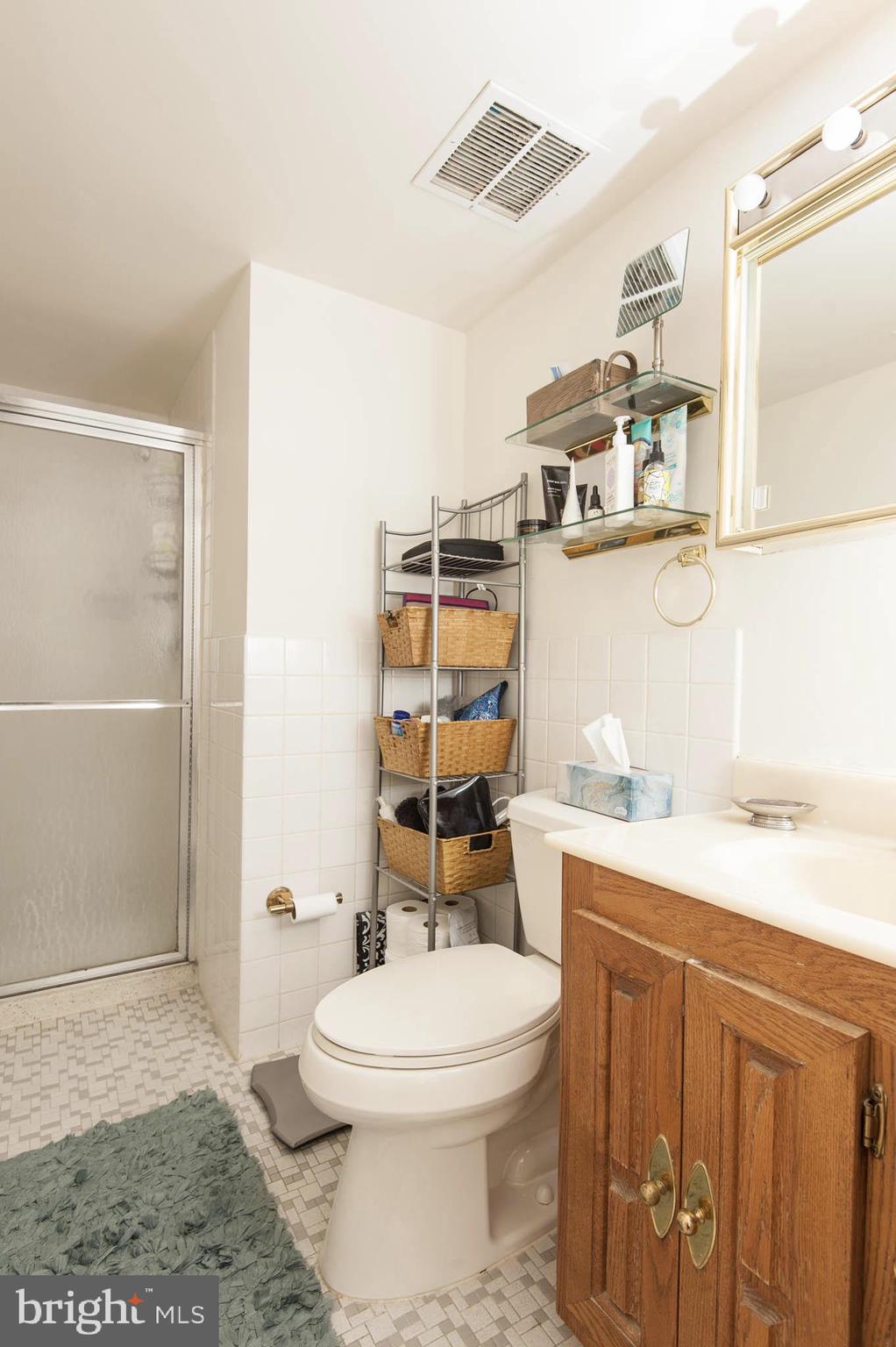 SEVERN HOUSE - Residential Lease