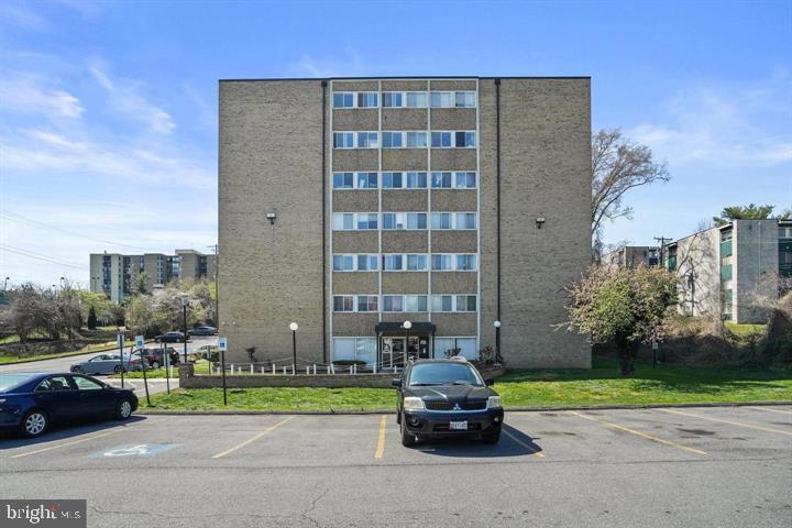 9250 EDWARDS WAY 414-B
