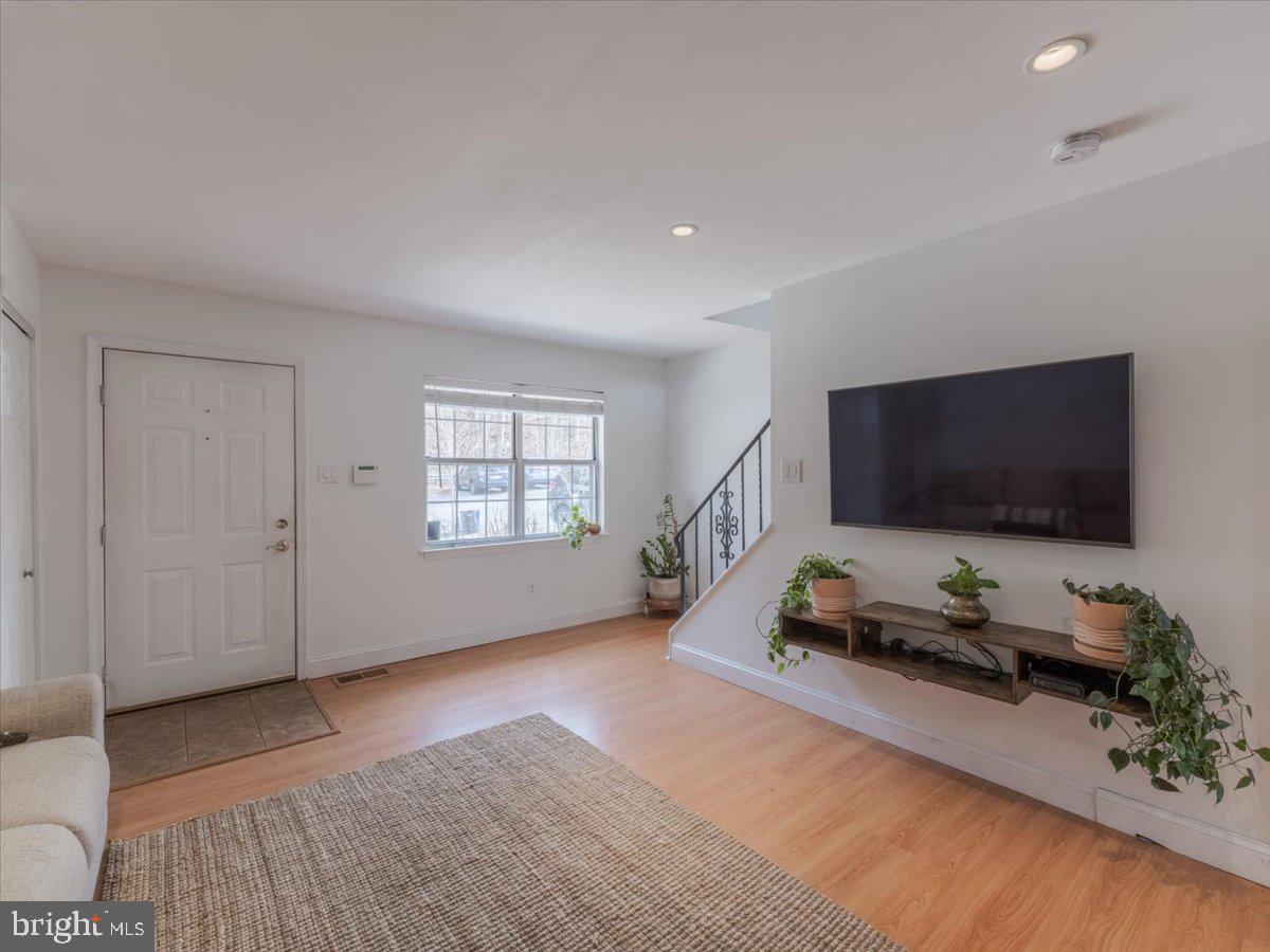 MANAYUNK - Residential