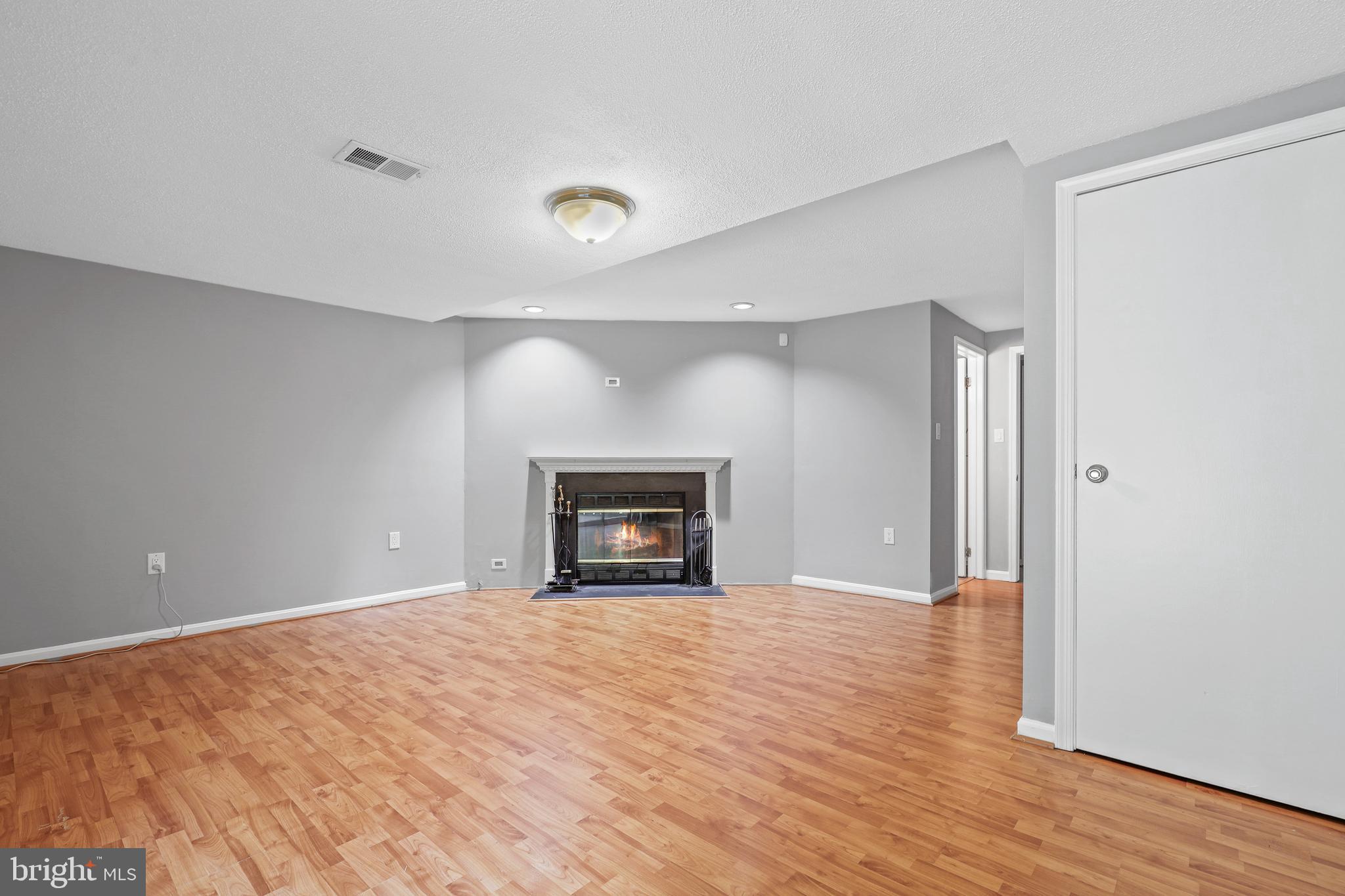 SINGLETONS GROVE - Residential