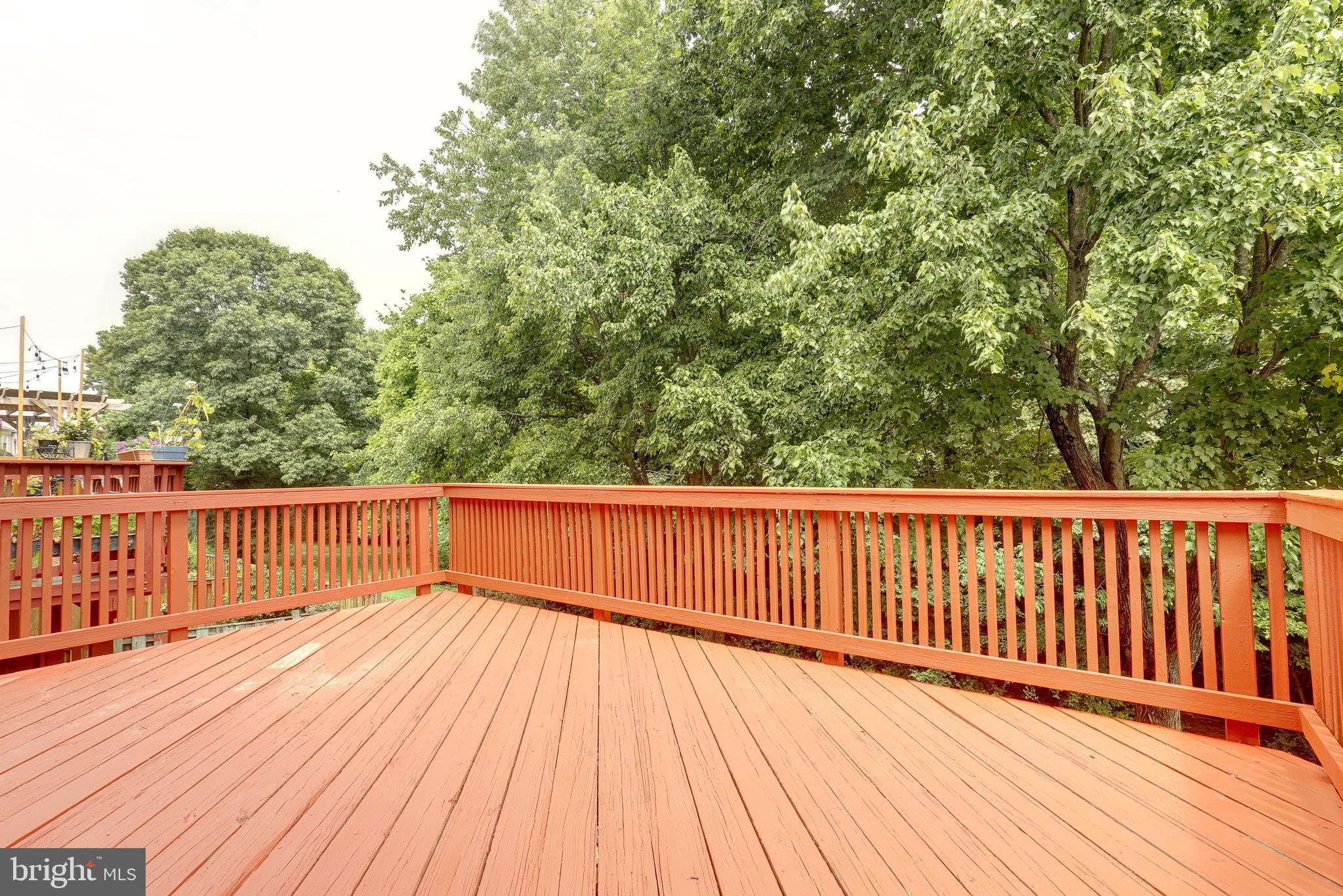 SINGLETONS GROVE - Residential